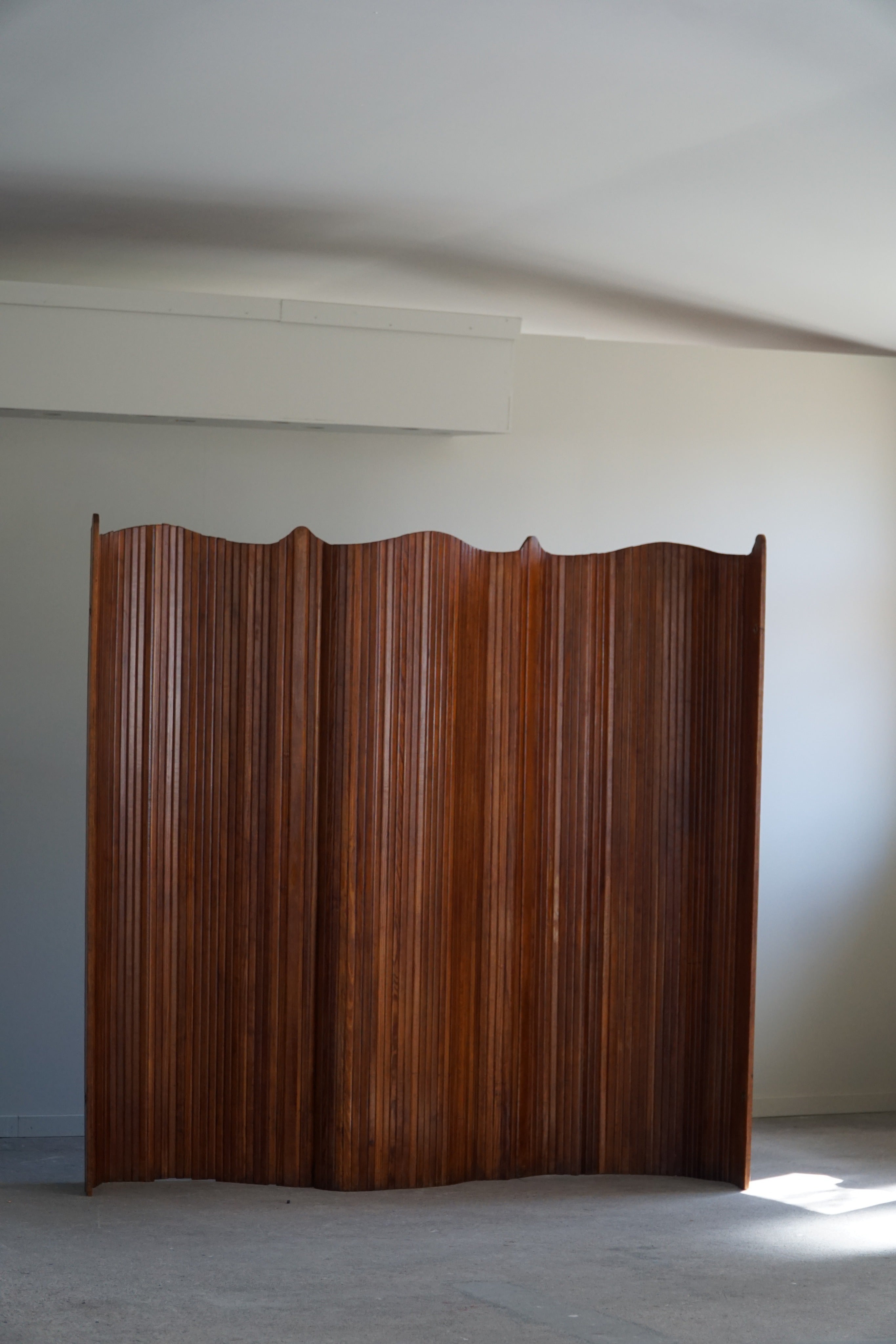 French Art Deco Tambour Room Divider in Pine, Attributed Jomaine Baumann, 1930s