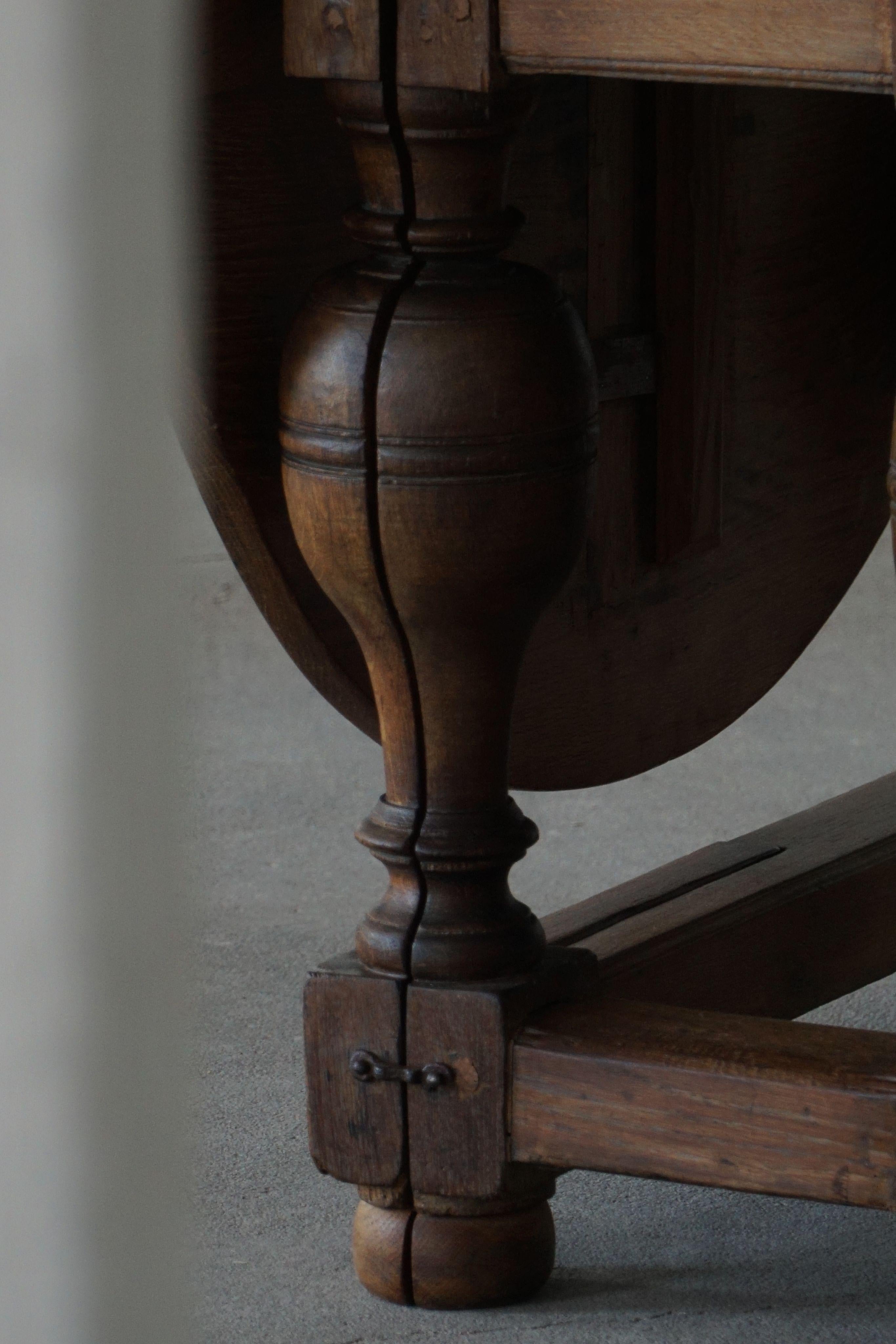 Antique Baroque Drop-Leaf Table in Oak, Danish Cabinetmaker, 19th Century For Sale 10
