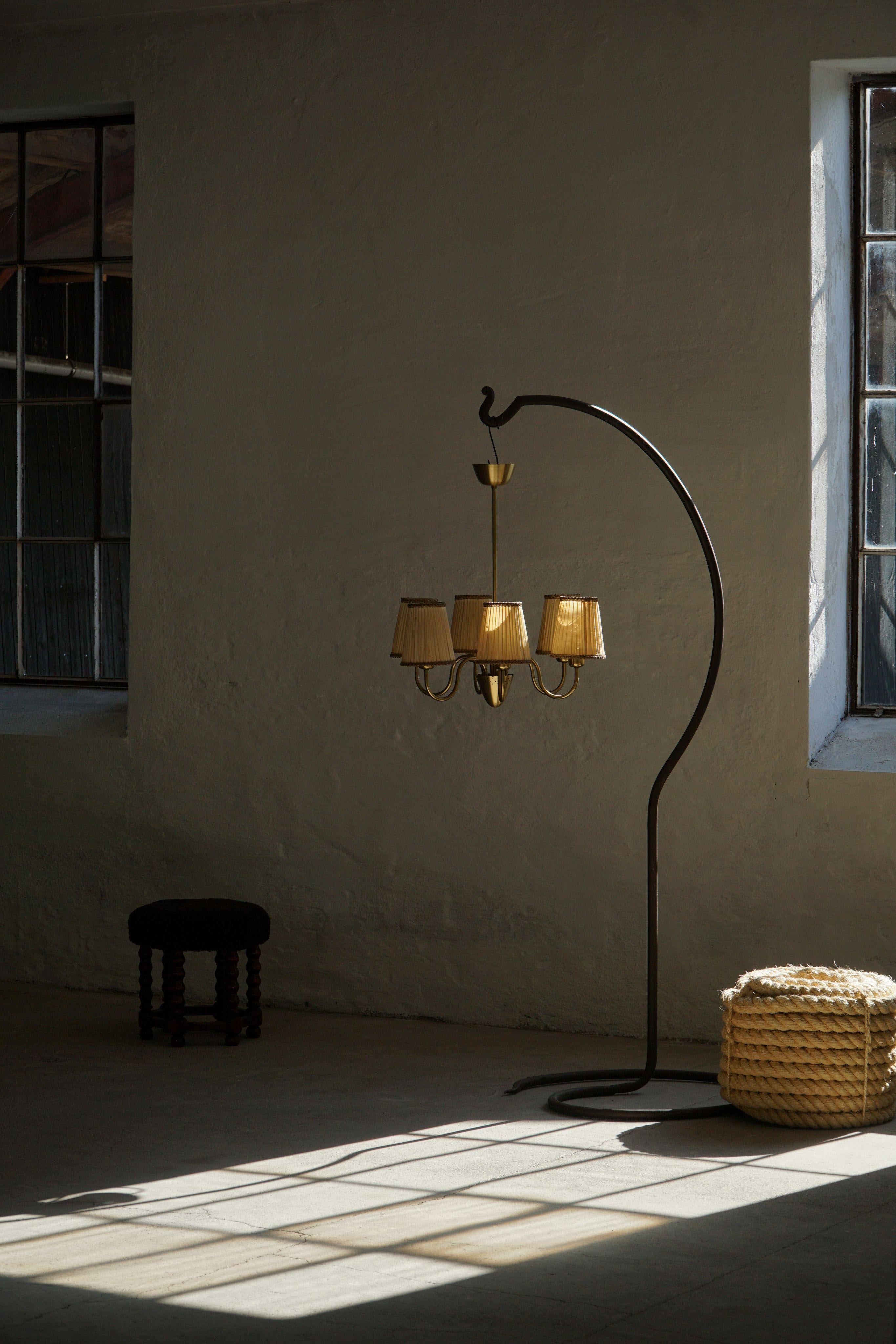 Lampadario svedese a 5 bracci, Mid Century Modern, Attr. Hans Bergström, anni '50 in vendita 10