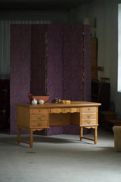 Danish Mid Century Modern, Freestanding Oak Writing Desk, Henning Kjærnulf, 1960