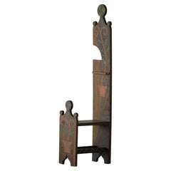 Dänischer Volkskunst-Stuhl mit hoher Rückenlehne aus Eiche und handgemalter Verzierung, datiert 1876