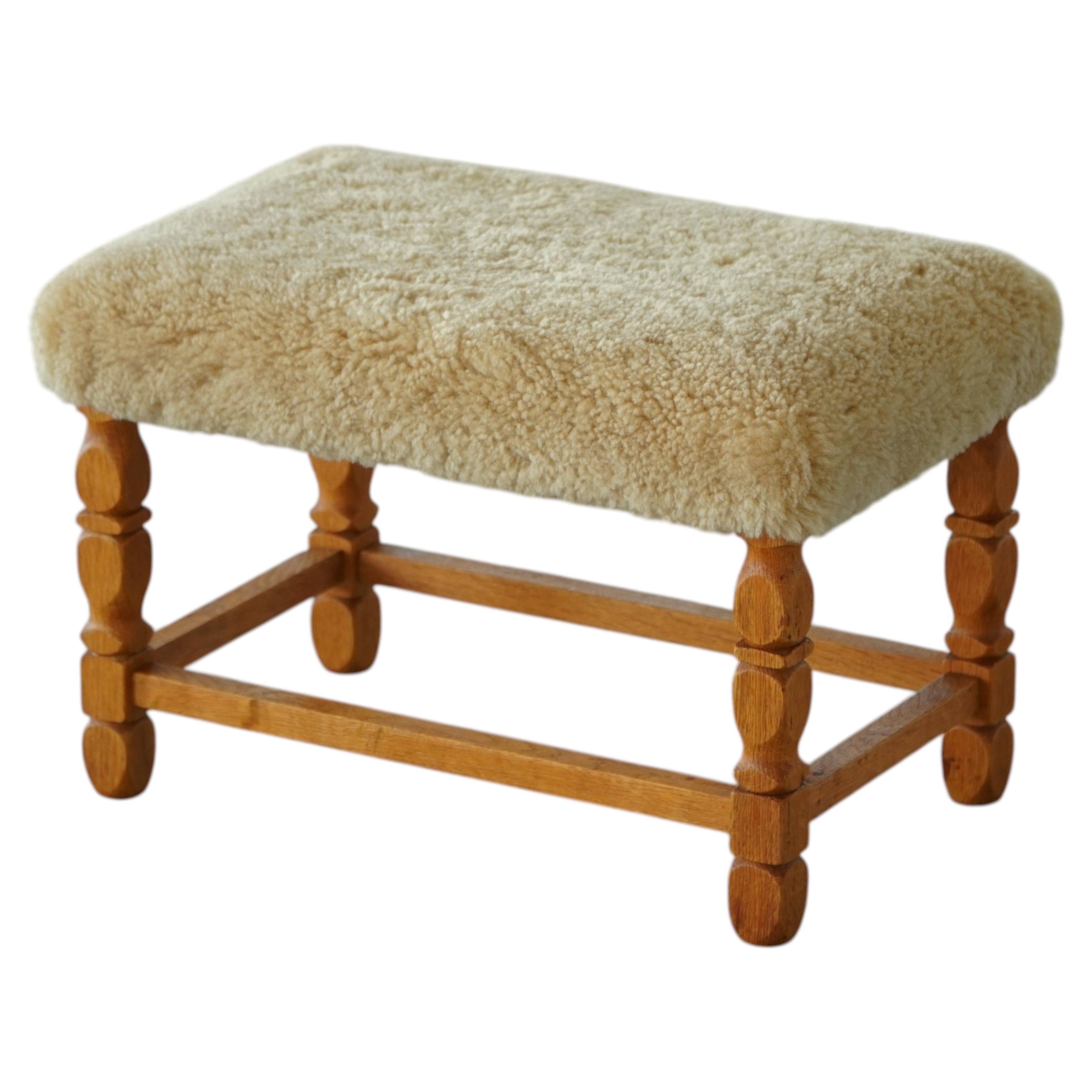 Rectangular Stool in Oak, Reupholstered in Lambswool, Danish Cabinetmaker, 1960