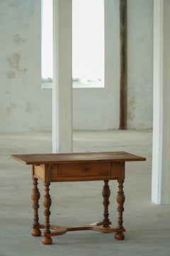 Tavolino / scrivania danese in rovere in stile barocco antico, fine del XVIII secolo