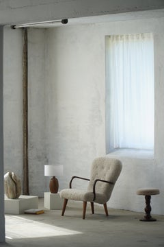 Danish Modern Clam Lounge Chair in Lambswool & Oak, Alfred Christensen, 1950s