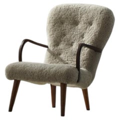 Danish Modern Clam Lounge Chair in Lambswool & Oak, Alfred Christensen, 1950s