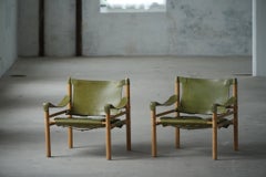 Arne Norell, Pair of "Sirocco" Safari Chairs in Ash & Green Leather, 1960s