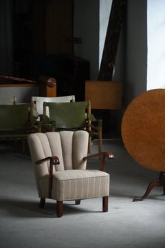 Mid-20th Century, Danish Modern Lounge Chair, Fritz Hansen, in Oak & Wool, 1950s