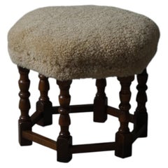 Tabouret hexagonal, retapissé en laine d'agneau, style moderne danois, années 1950