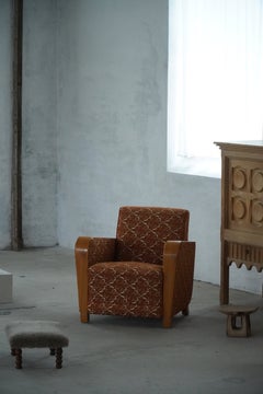 Pair of Scandinavian Art Deco Lounge Chairs with Curved Elm Wood Armrests, 1940s