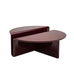 Table basse Kanyon, modèle contemporain et sculptural, ronde, laquée brillante