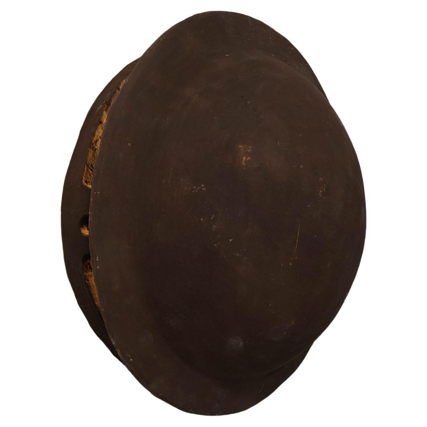 Marocchino Applique contemporanea in ceramica marrone realizzata con argilla locale da Memòri Studio in vendita