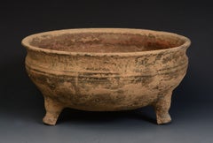 Han Dynasty, Antique Chinese Pottery Bowl Support By Three Legs