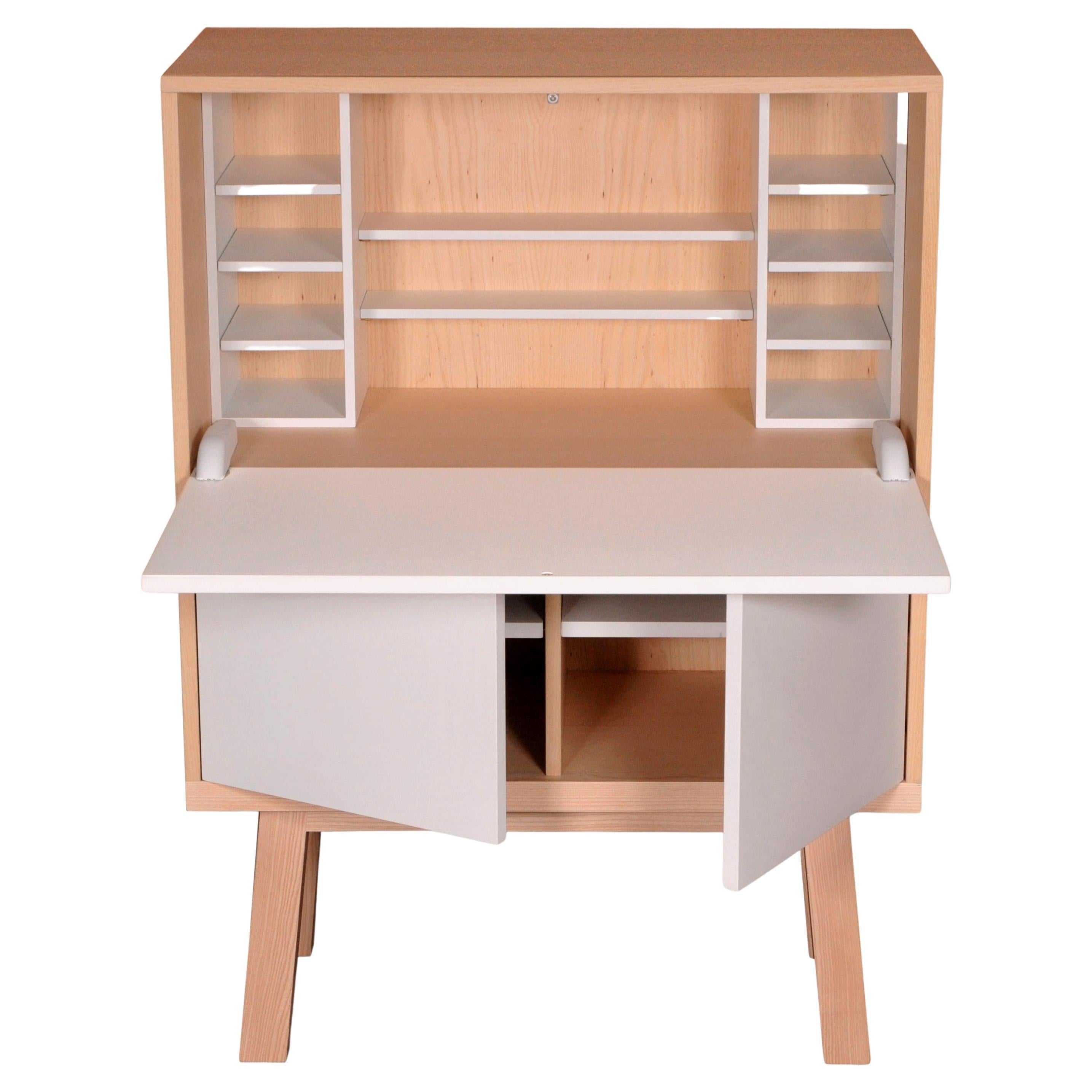 Bureau de secrétaire blanc, bois de frêne certifié PEFC, design d'Eric Gizard Paris