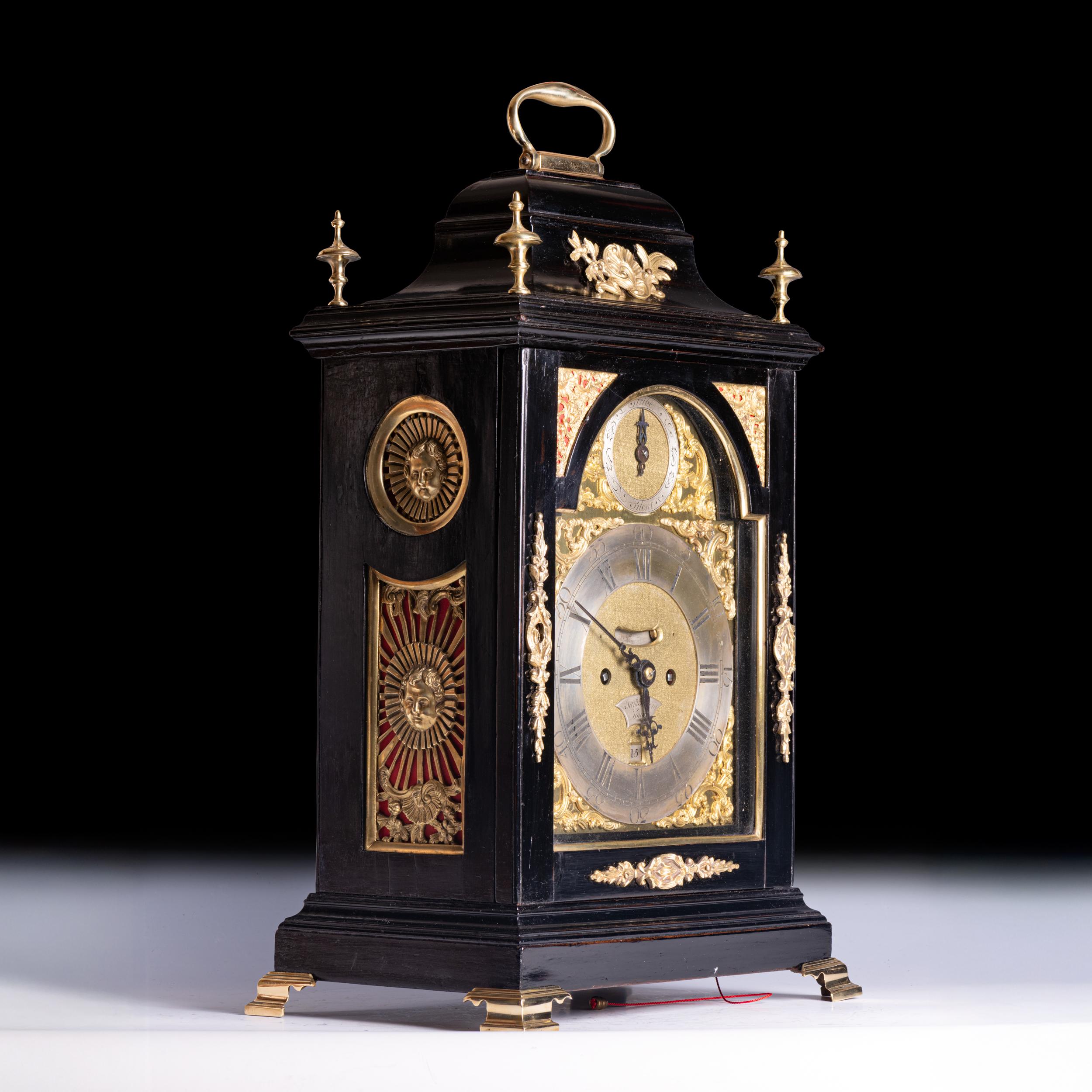 18th Century English George III Ebonised Bracket Clock by Sam Tregent, London In Good Condition For Sale In Dublin, IE