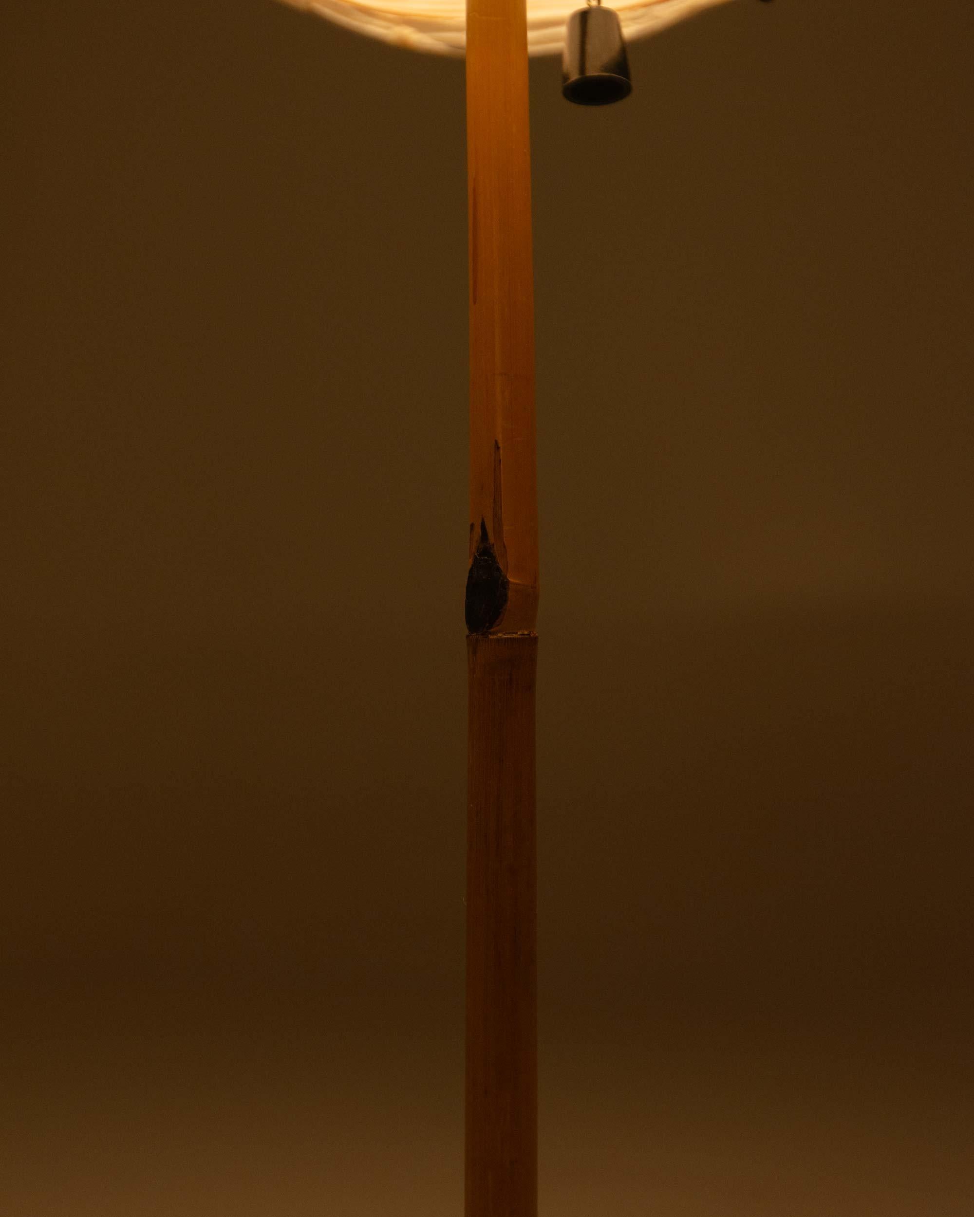 Early Isamu Noguchi Akari Table Lamps BB1 with 30A shade For Sale 8