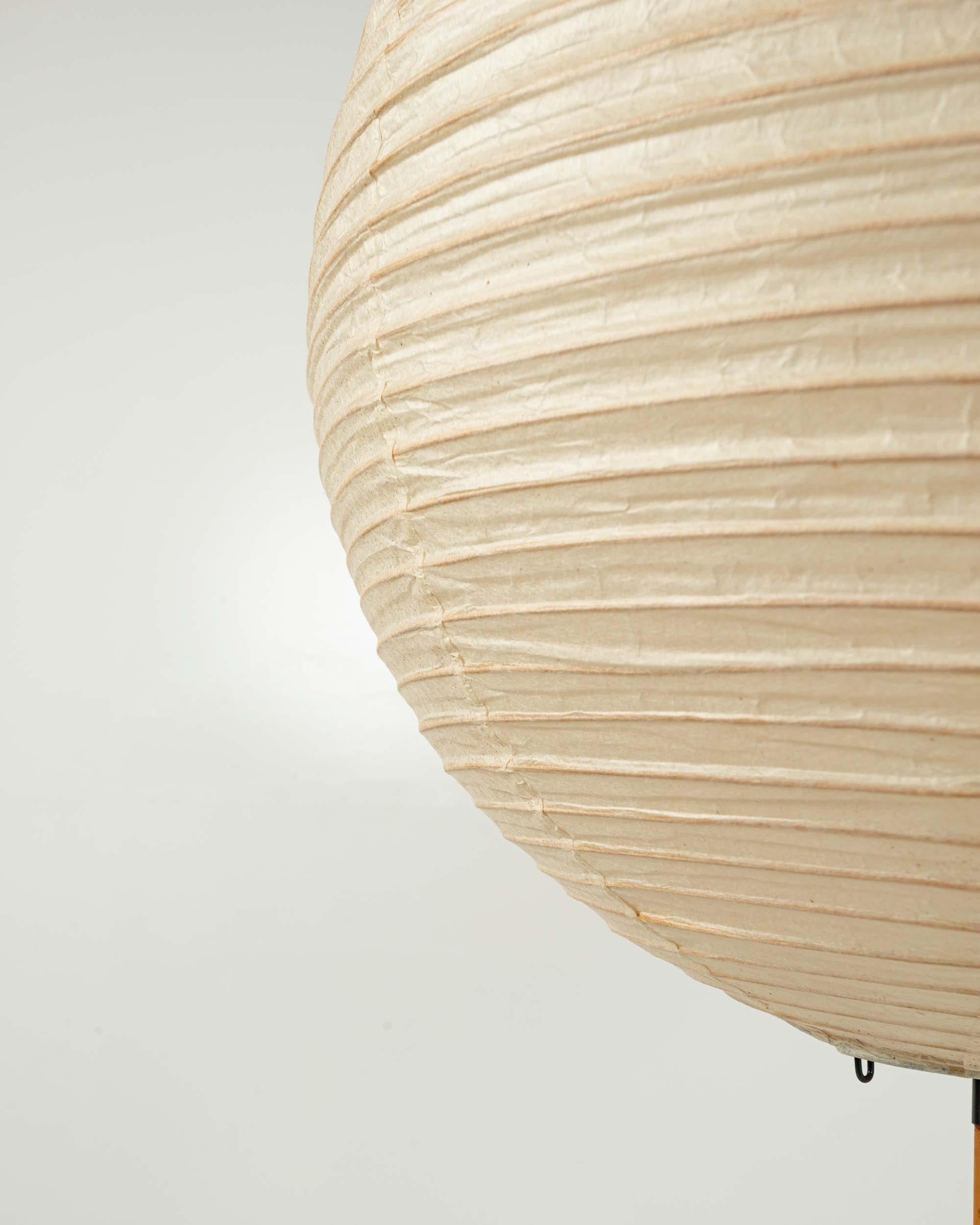 Mid-20th Century Early Isamu Noguchi Akari Light Sculpture BB3 45A Floor Lamp For Sale