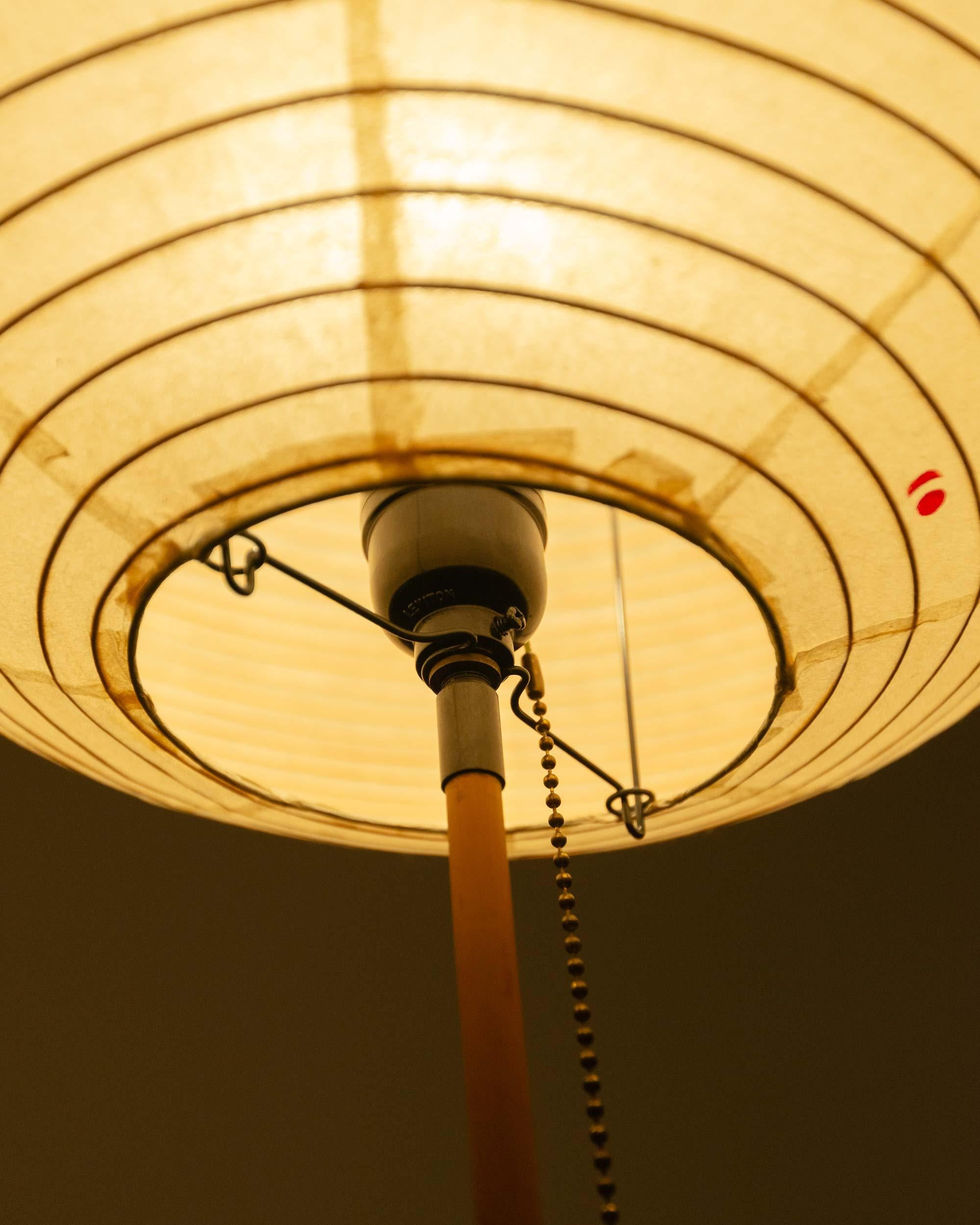 Early Isamu Noguchi Akari Light Sculpture BB3 45A Floor Lamp For Sale 12