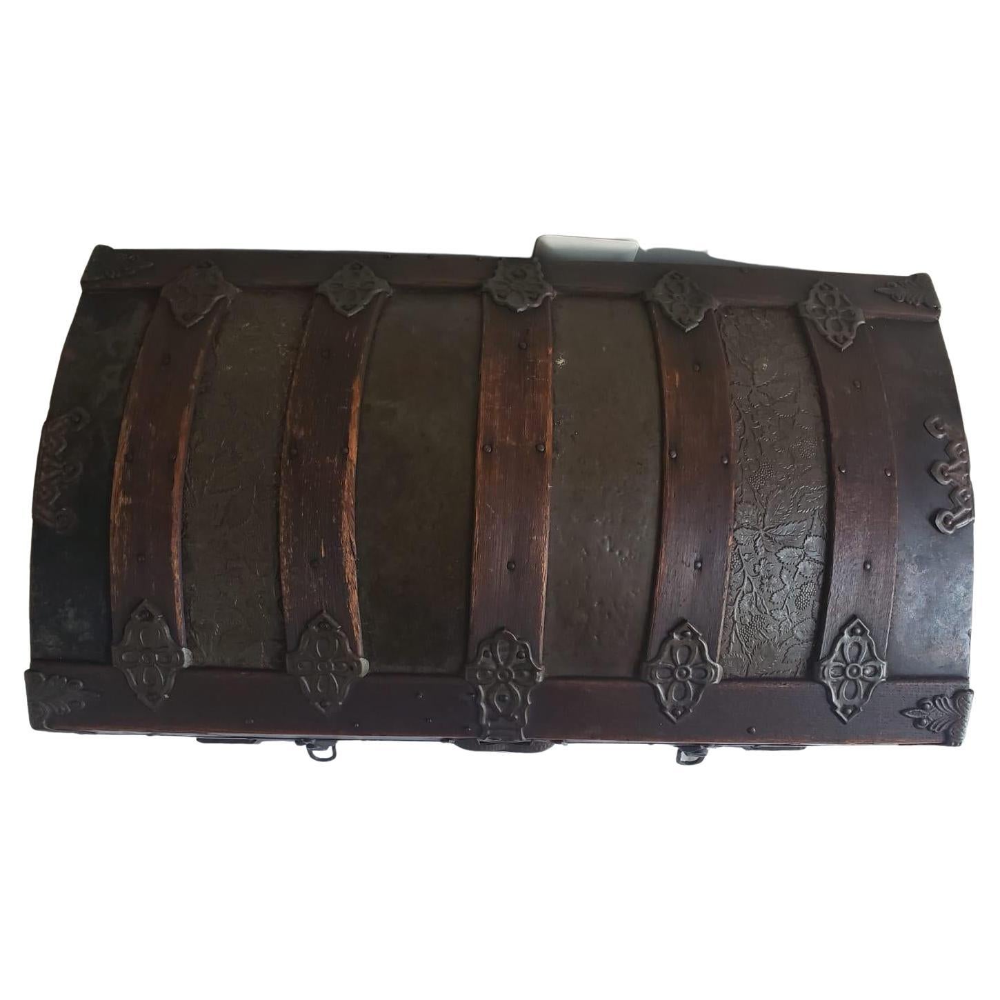 steamer trunk for sale