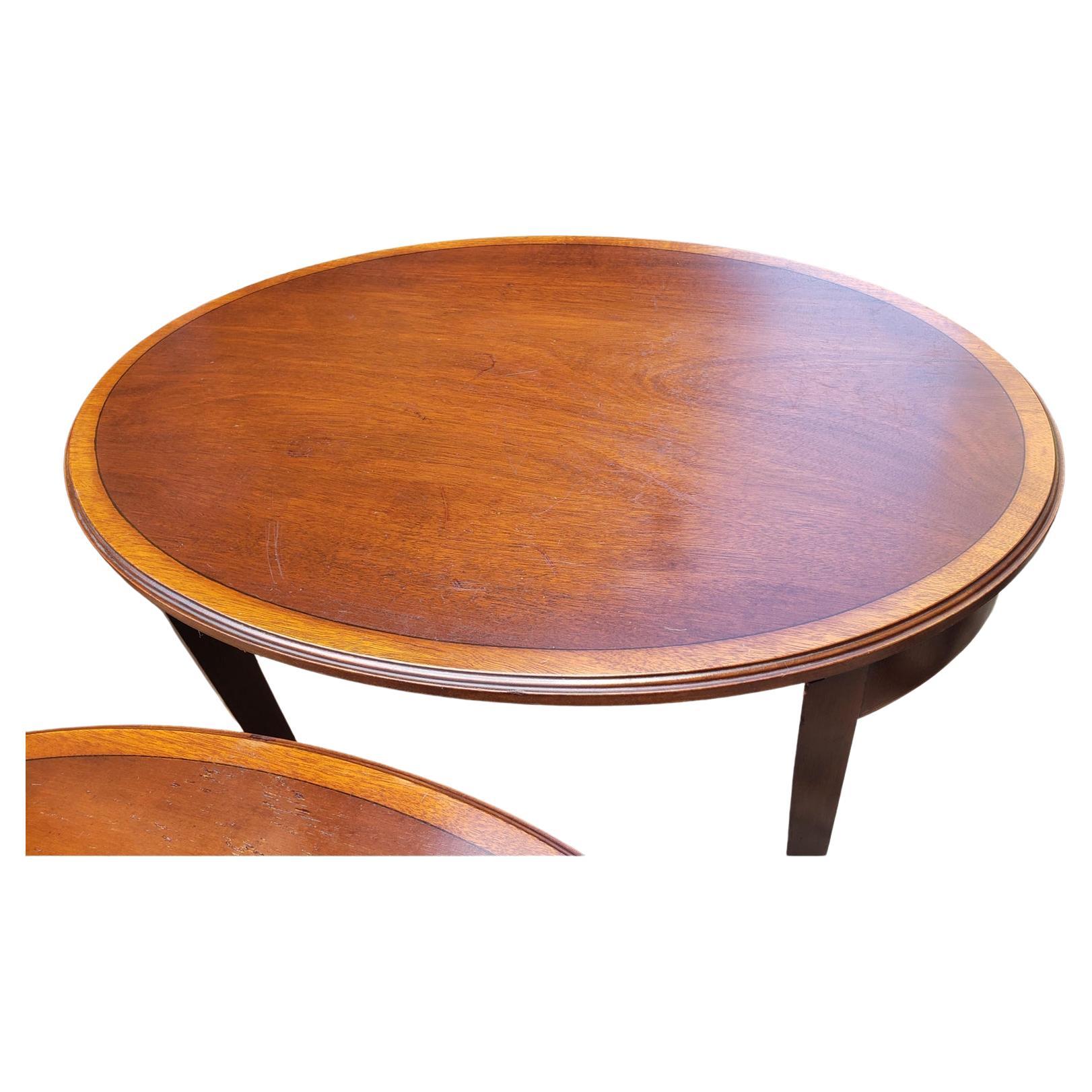 Late 20th Century 1970s Hekman Mid-Century Modern Oval Nesting Tables, Set of 3