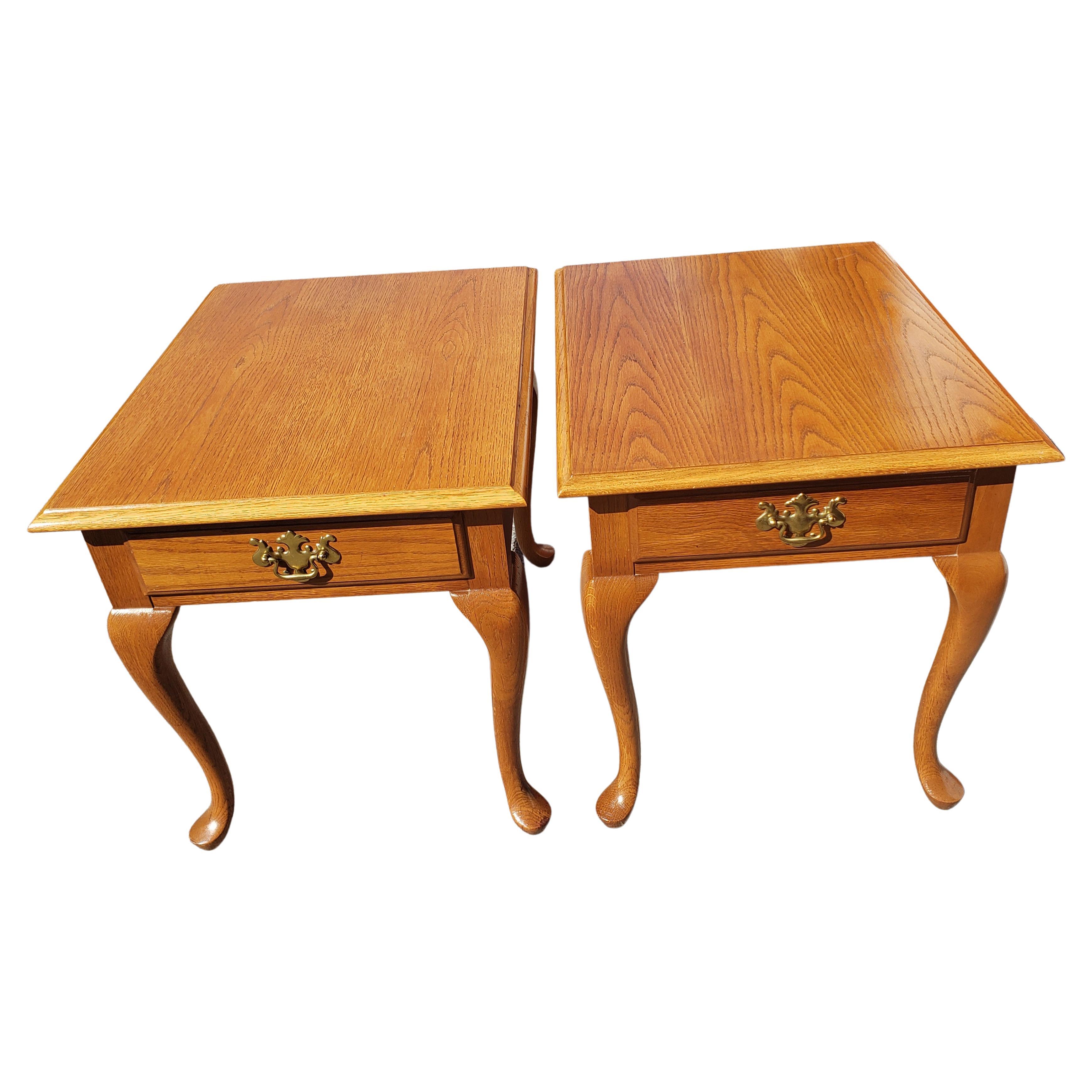 Thomasville Impressions Solid Oak Queen Anne Side Tables