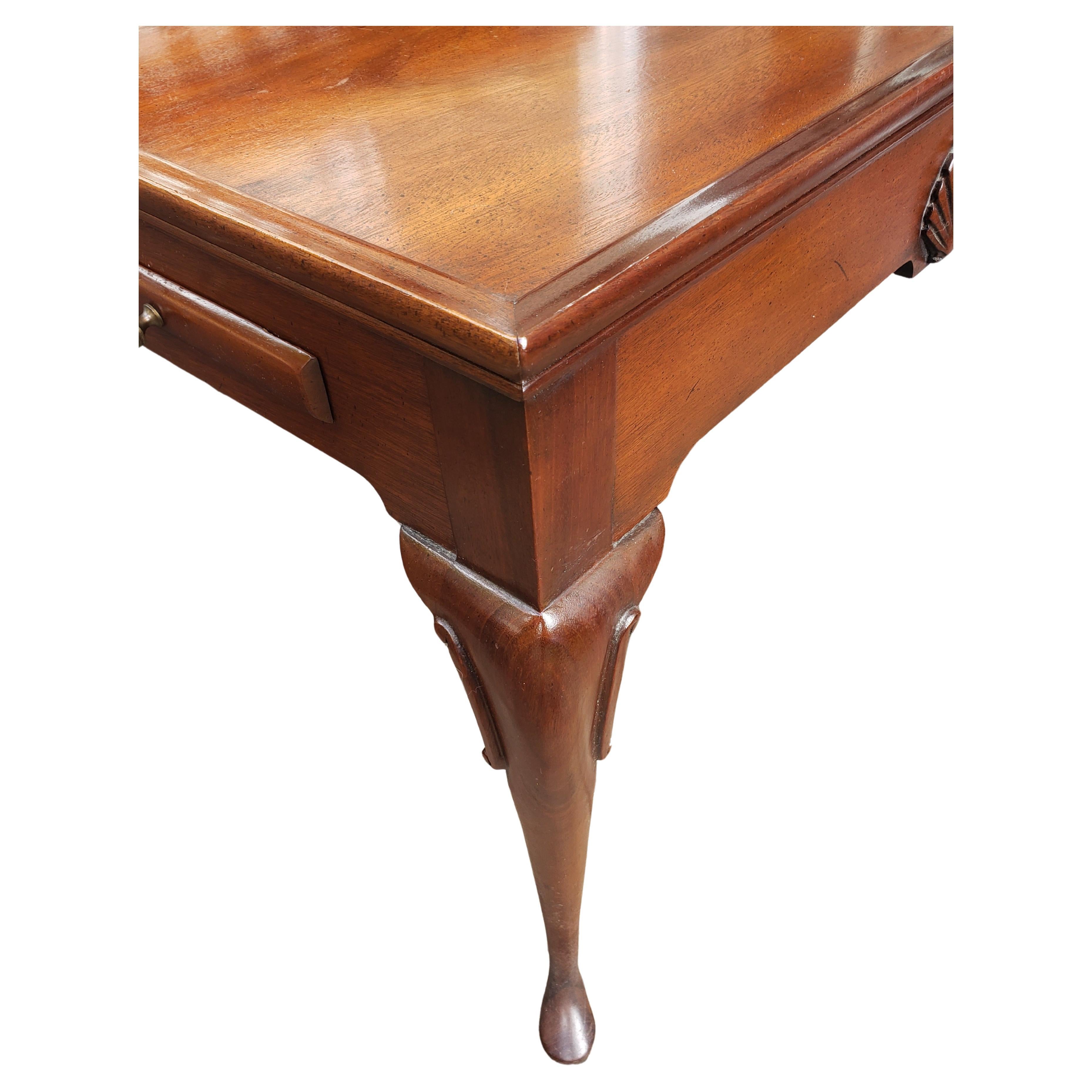 American 1950s English Mahogany Queen Anne Tray Top Tea Table by Hickory Chair Co. For Sale