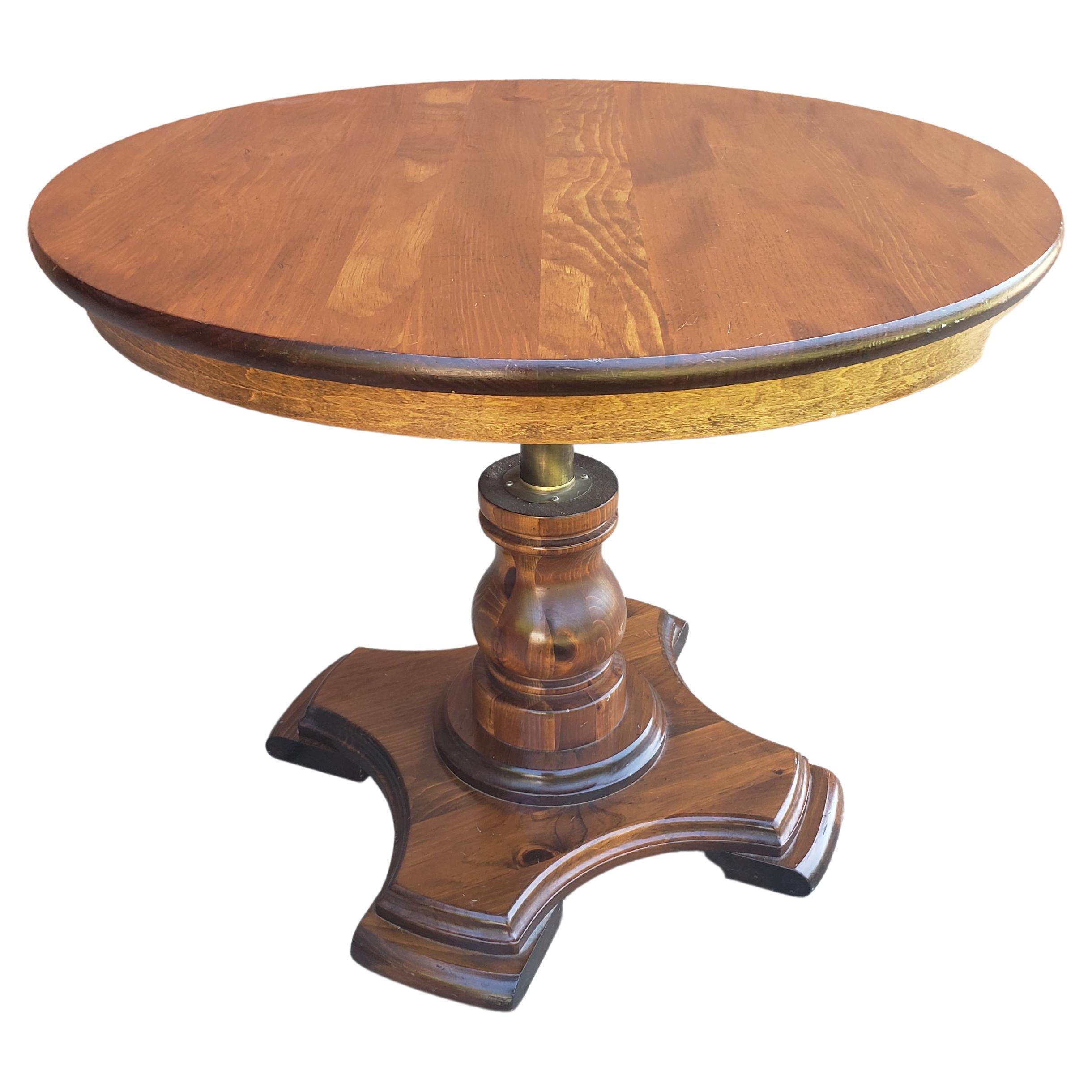 American Classical Style Solid Pine and Brass Pedestal Center Table For Sale