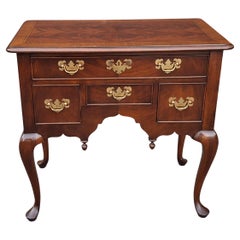 Vintage Hekman Chippendale Style Cross-Banded Crotch Mahogany & Satinwood Inlaid Lowboy