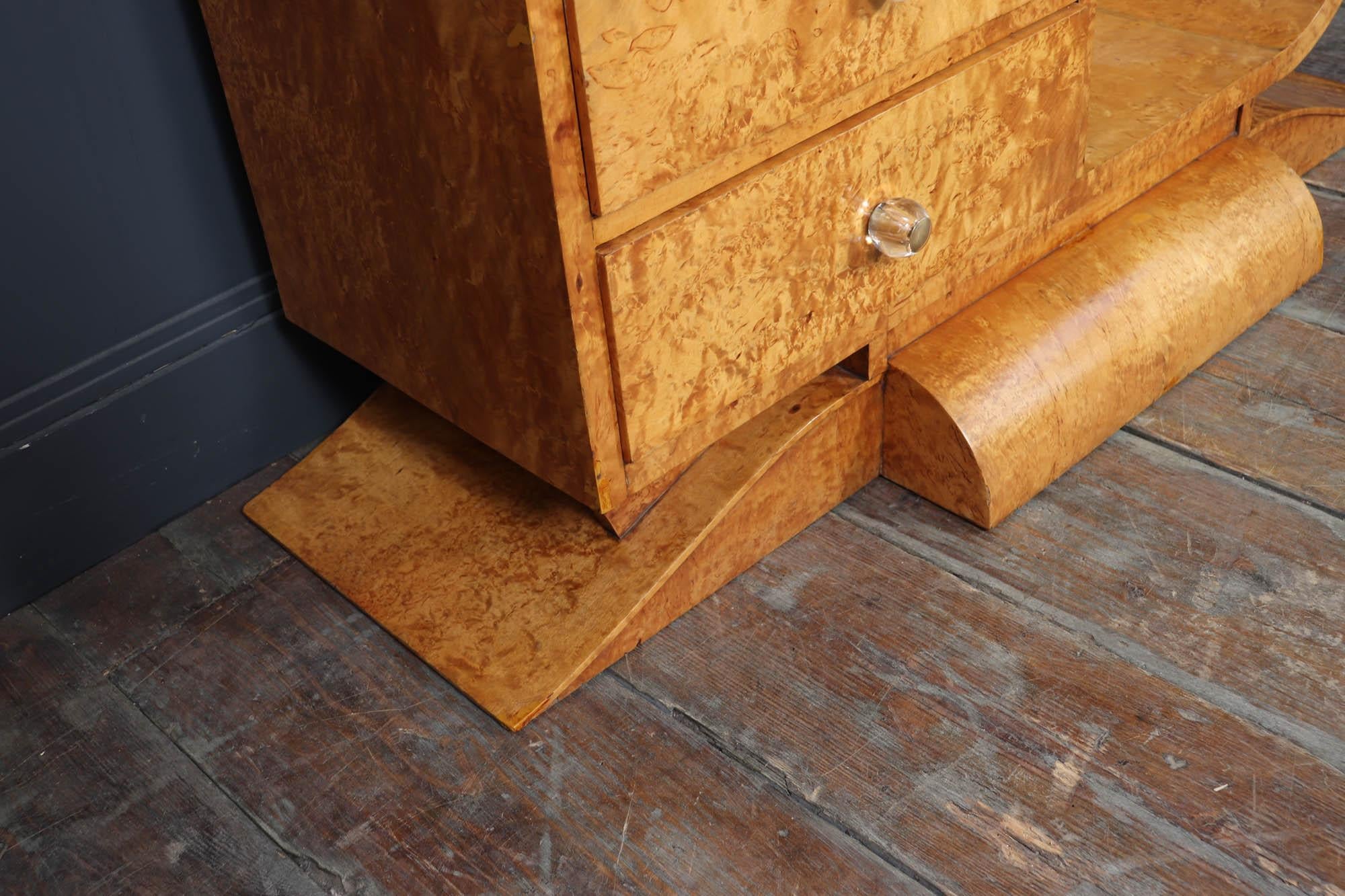 French Art Deco Dressing Table in burr Maple For Sale 9