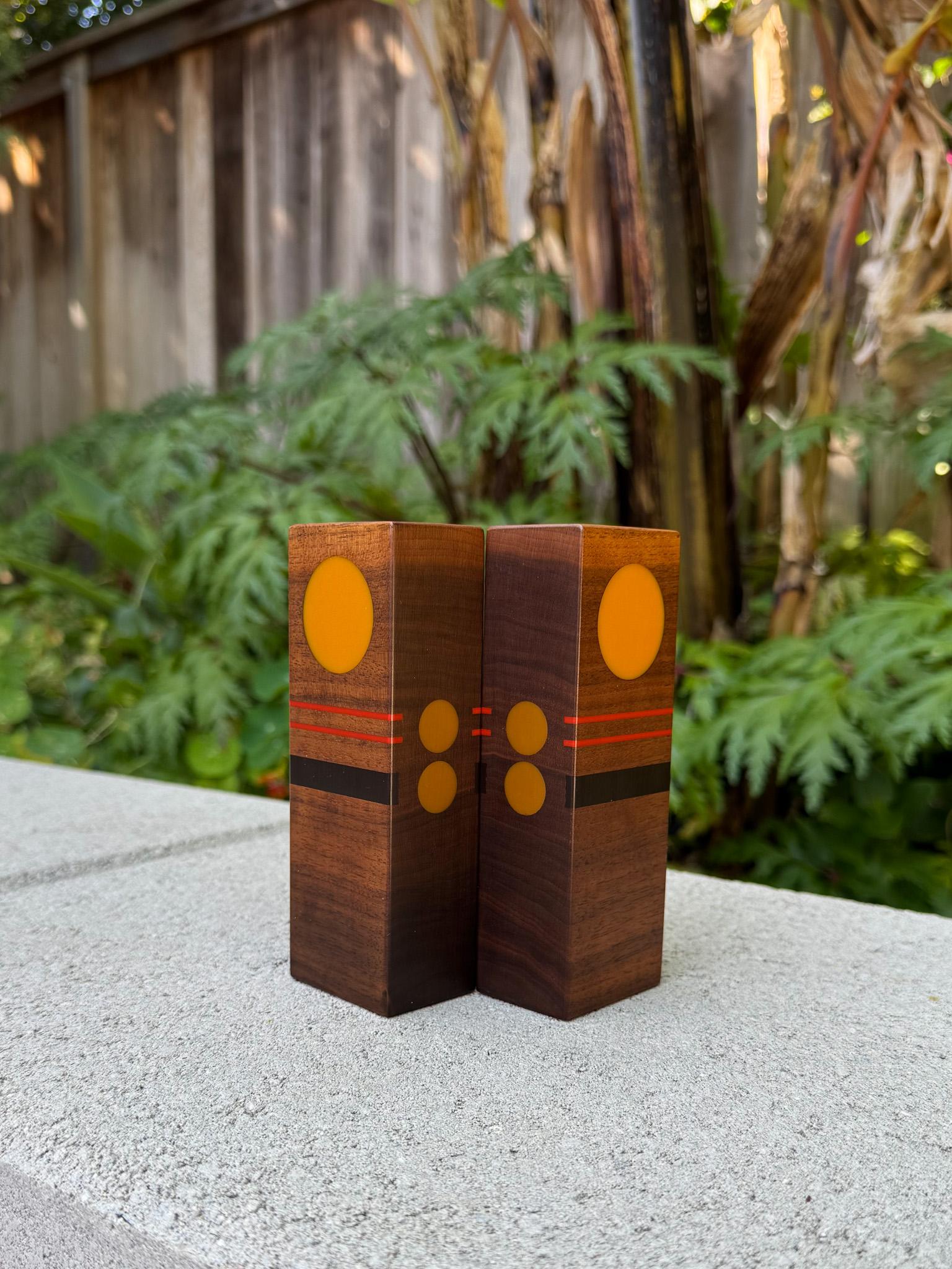 Mid-Century Modern Salière et poivrière artisanales Robert McKeown, Californie, 1976 en vente