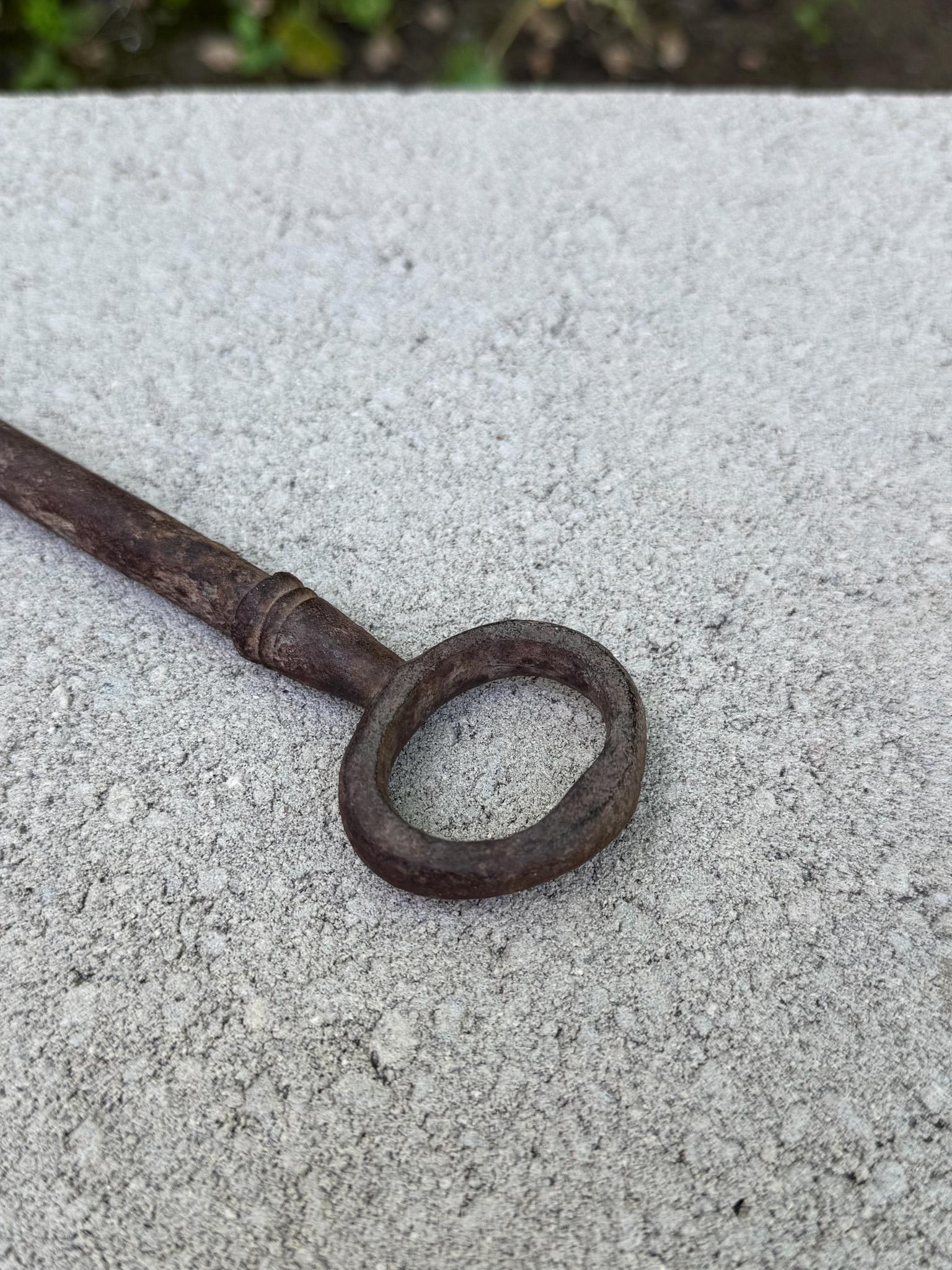 American Antique 19th Century Big Cast Iron Key For Sale