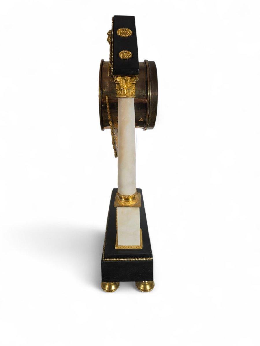 French Portico Clock – Black and White Marble, Gilt Bronze – Early 19th Century For Sale 6