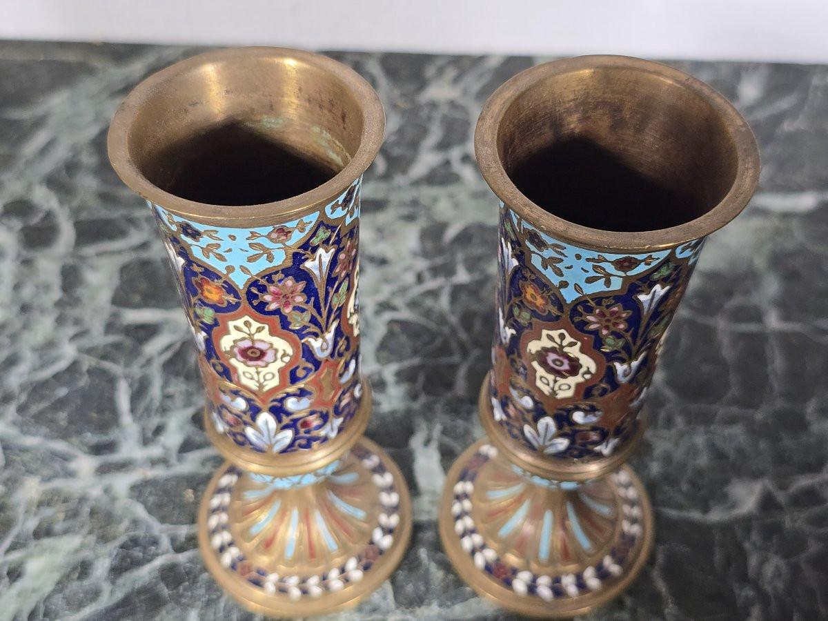 Pair of French enameled bronze vases – 19th century In Good Condition For Sale In Madrid, ES