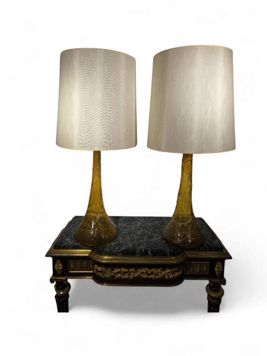 Pareja de grandes jarrones de vidrio soplado - Cristalería Gordiola, principios del siglo XX
Magnífico par de jarrones de cristal soplado a mano, fabricados por la renombrada cristalería Gordiola de Mallorca a principios del siglo XX. Estas
