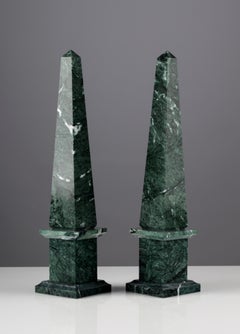 Amazing Pair of Decorative Italian Obelisks 20th Century H: 42, 3 cm