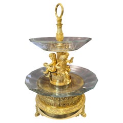 Tischdekoration aus vergoldetem Bronze und geschliffenem Kristall aus der Zeit des französischen Kaiserreichs, Thomire zugeschrieben, um 1