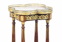 TAVOLINO GUÉRIDON Francese, XIX secolo, stile Luigi XV