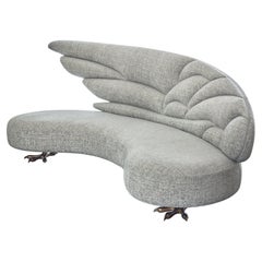 Zeus Winged Sofa von Emilie Lemardeley, 21. Jahrhundert, Leinen und Baumwolle