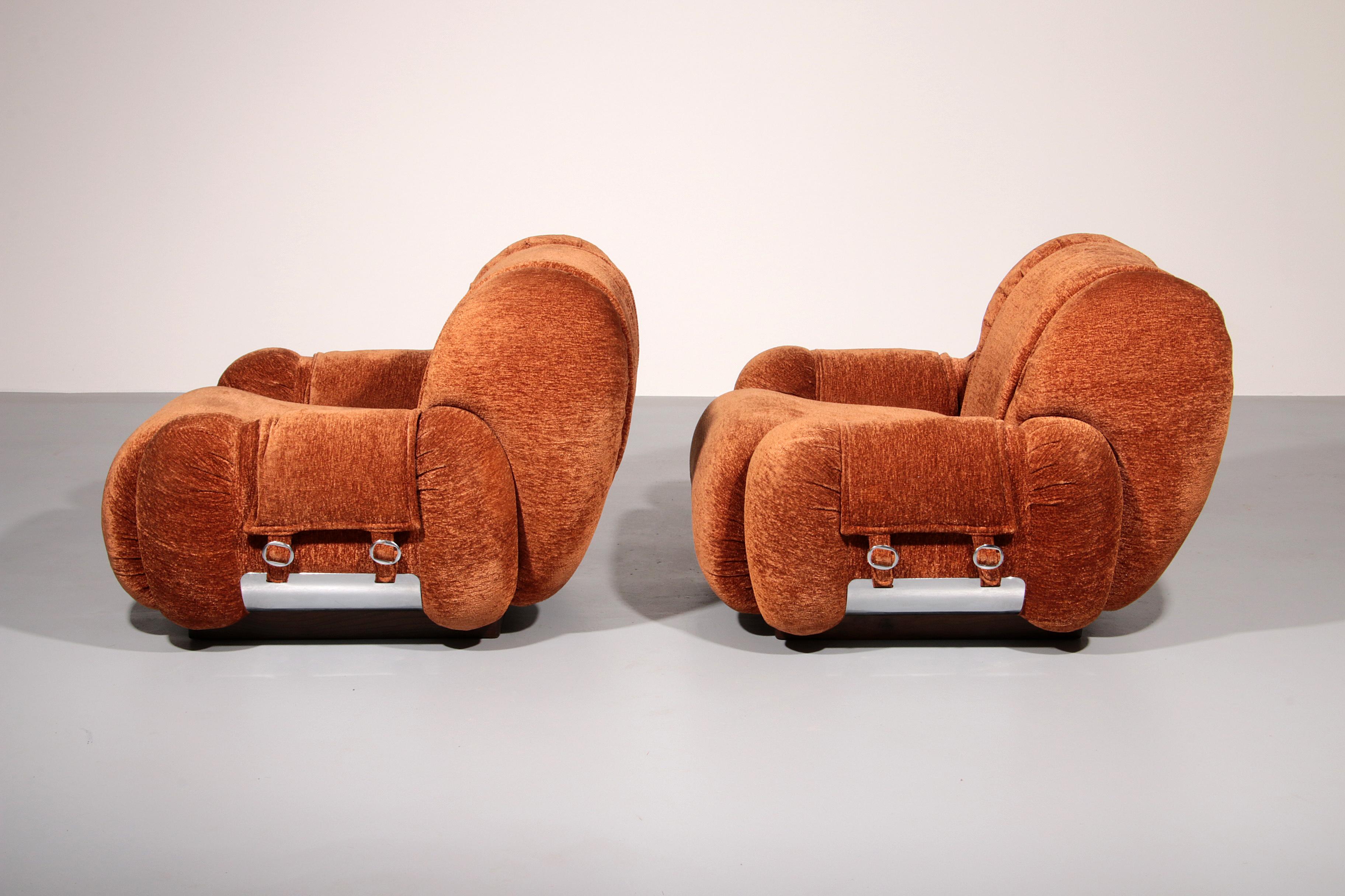Chaises longues conçues dans le style d'Adriano Piazzesi Italie Bon état - En vente à Oirlo, LI