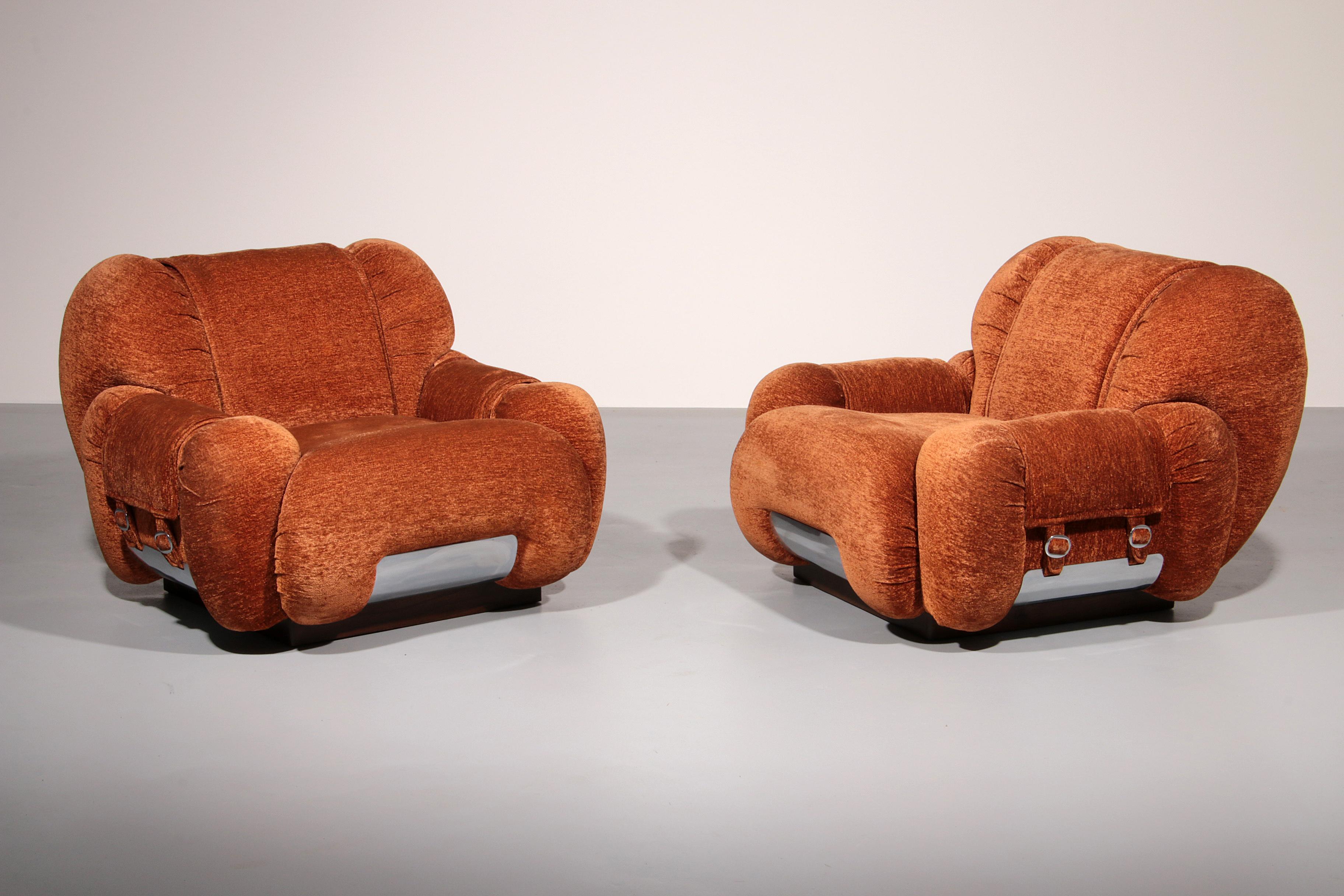 Mid-Century Modern Chaises longues conçues dans le style d'Adriano Piazzesi Italie en vente
