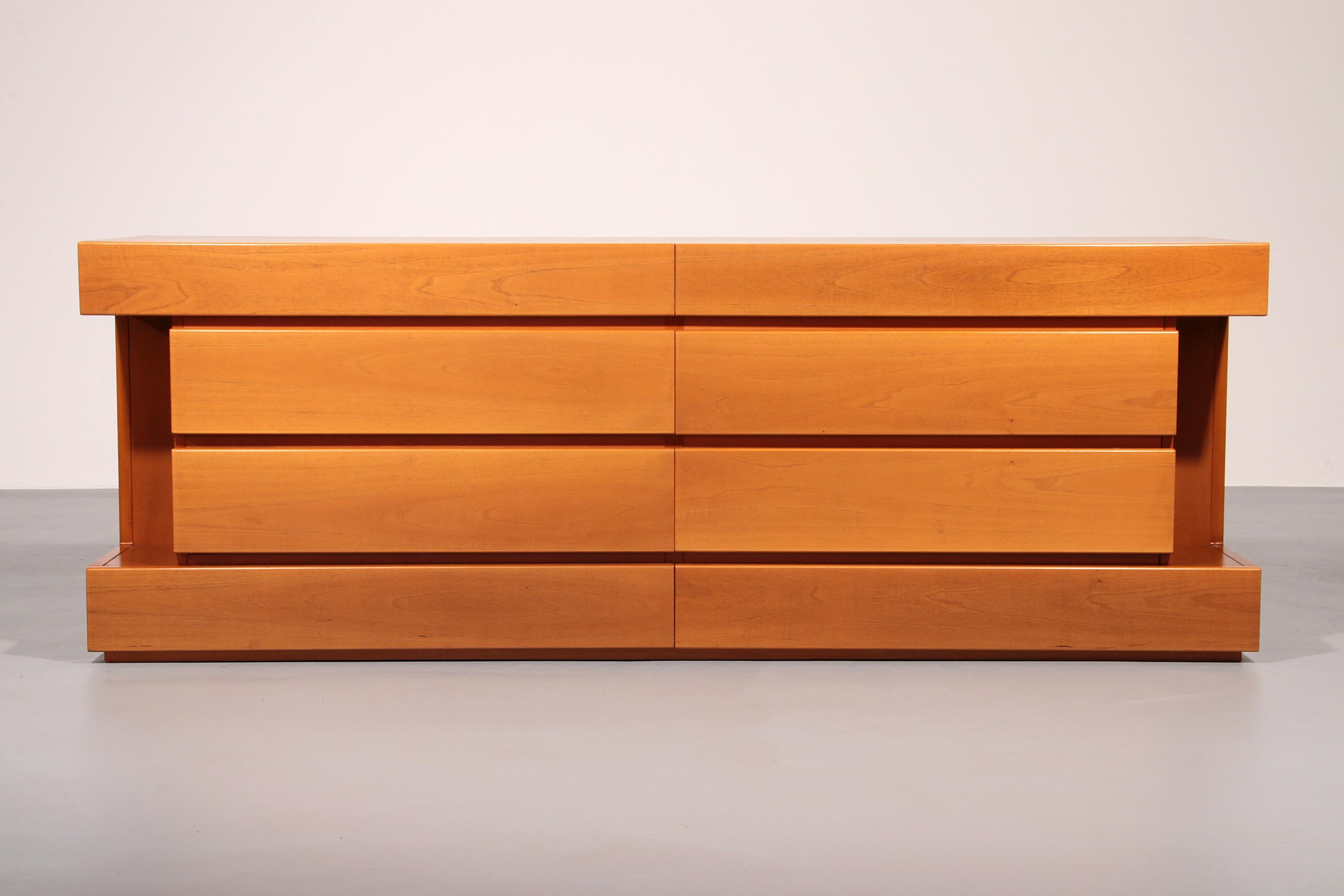 Italian Post modern custom 8 drawer floating dresser blonde geometric design Italy For Sale
