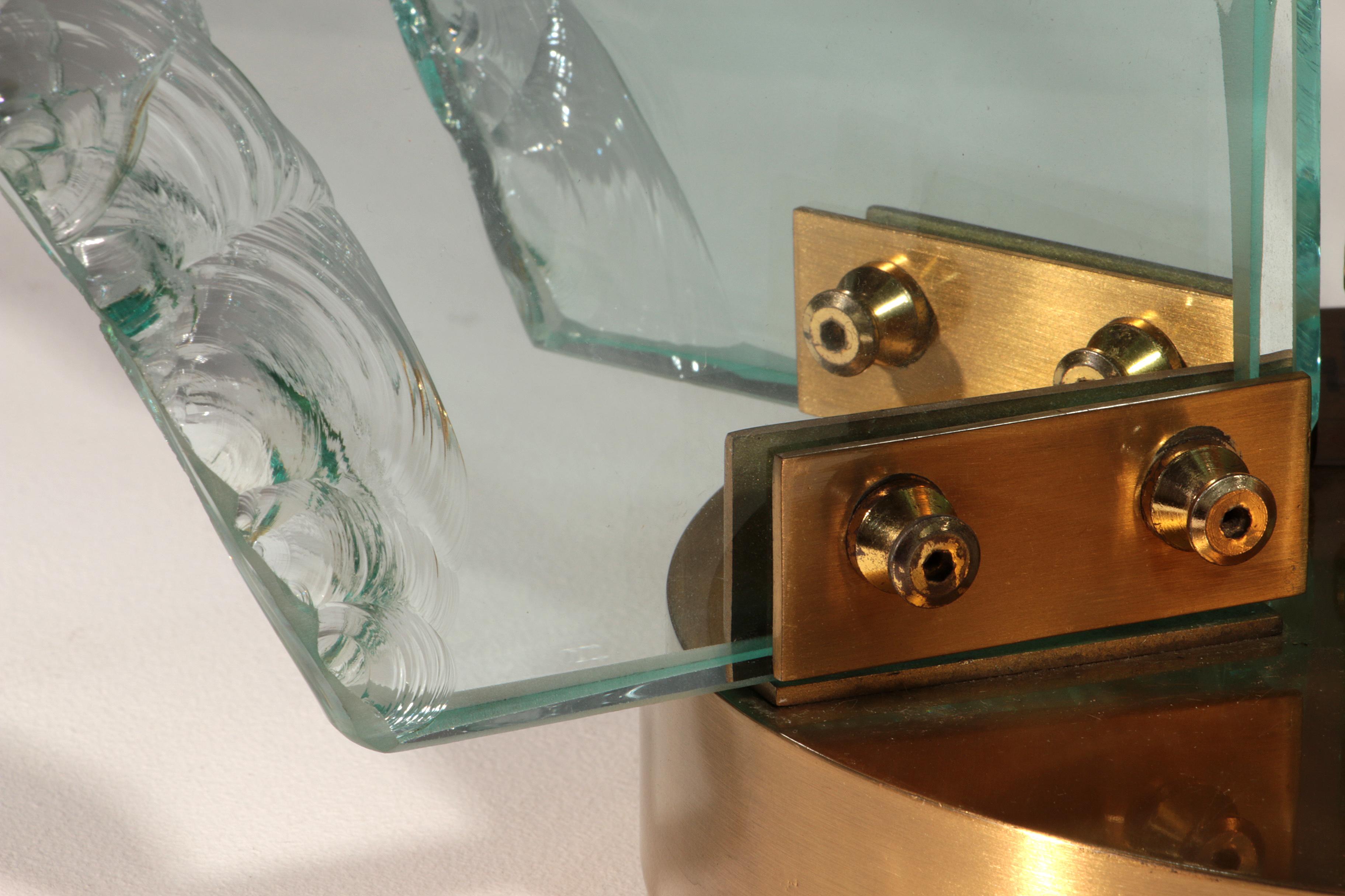 Chiselled Glass Table Lamp in Brass by Gino Paroldo for Dinodei, 1960s For Sale 2