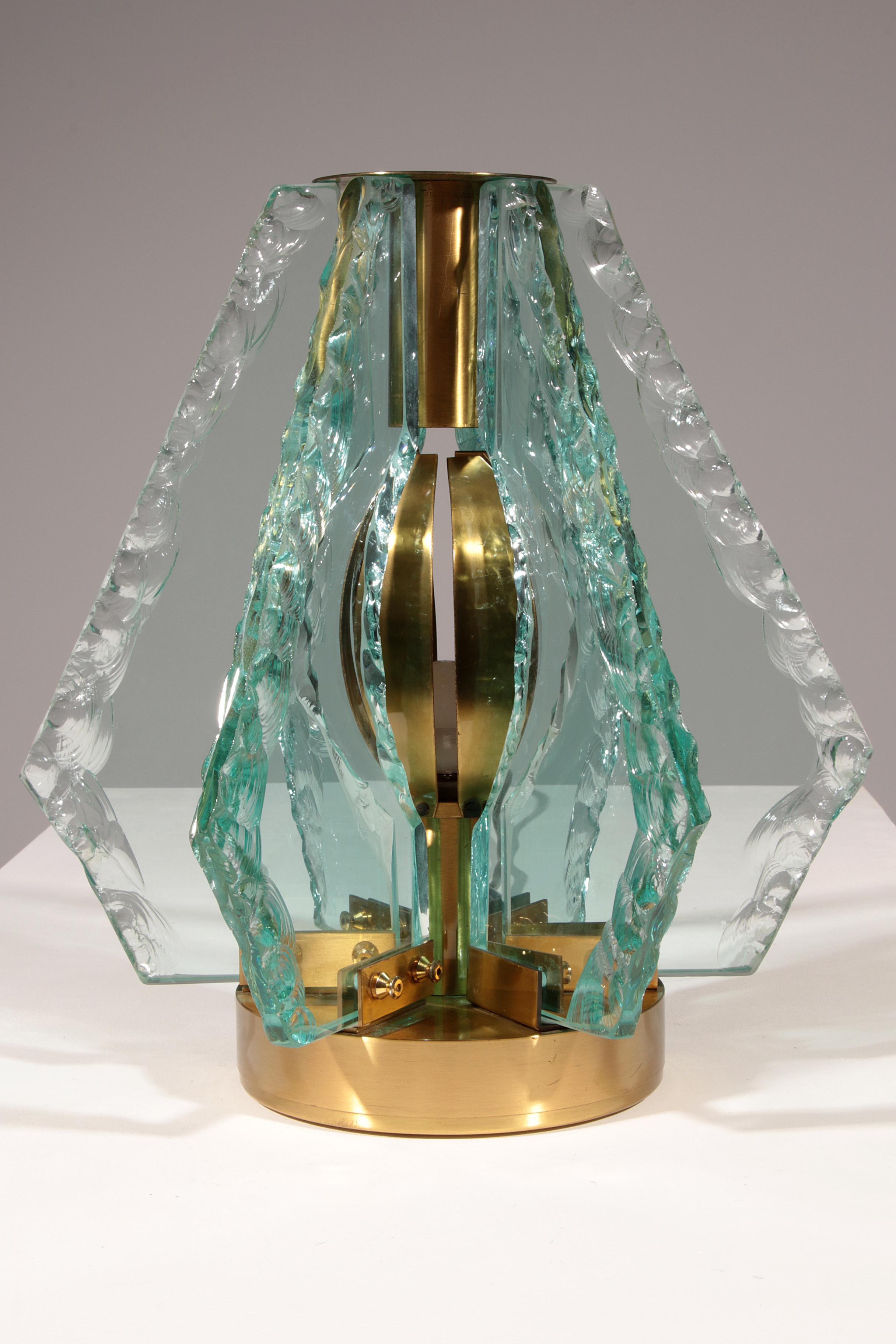 Chiselled Glass Table Lamp in Brass by Gino Paroldo for Dinodei, 1960s For Sale 1