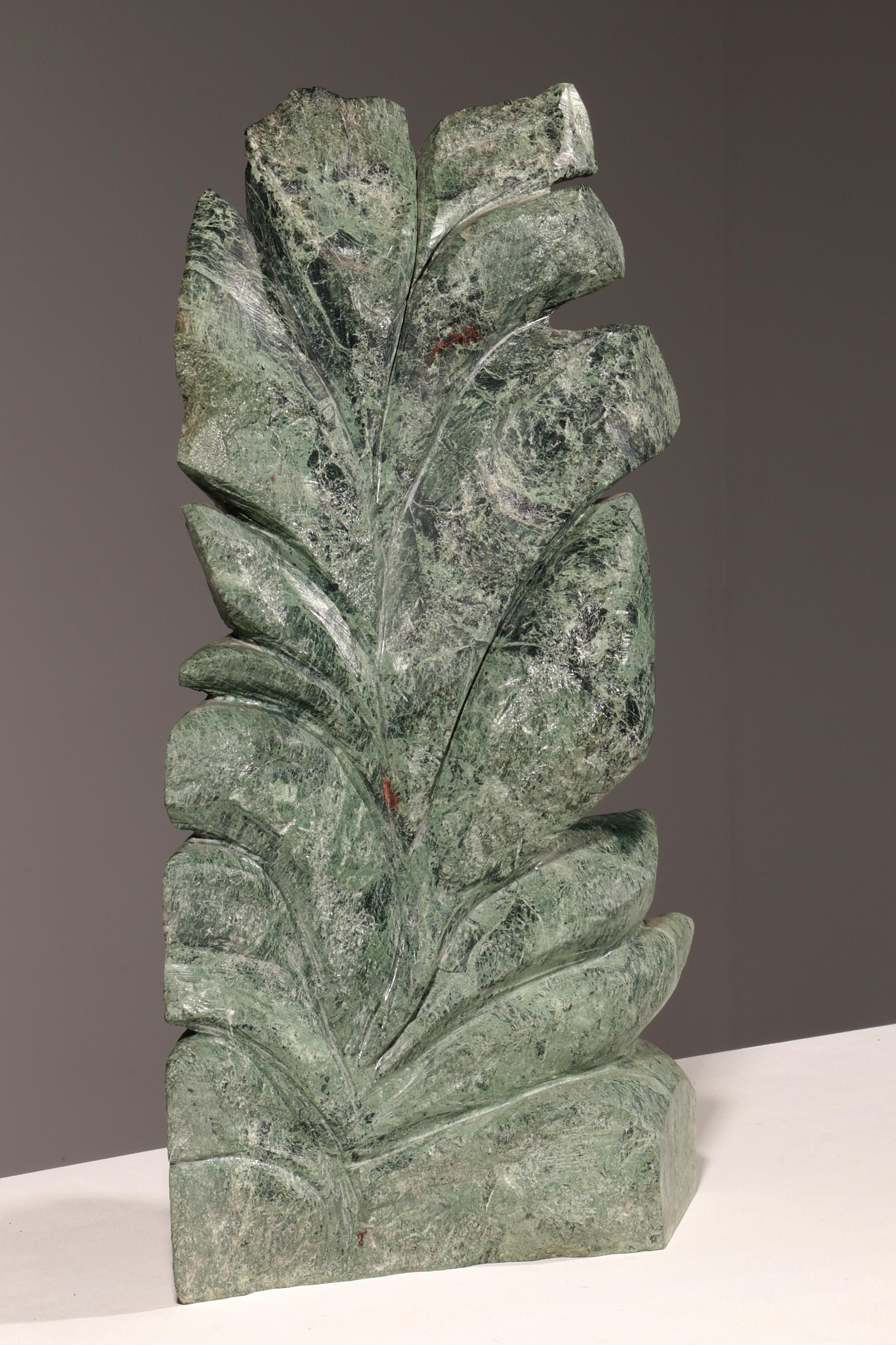 Italiano Il capolavoro in marmo di Carrara di Greene & Greene Rosato del 1977 in vendita