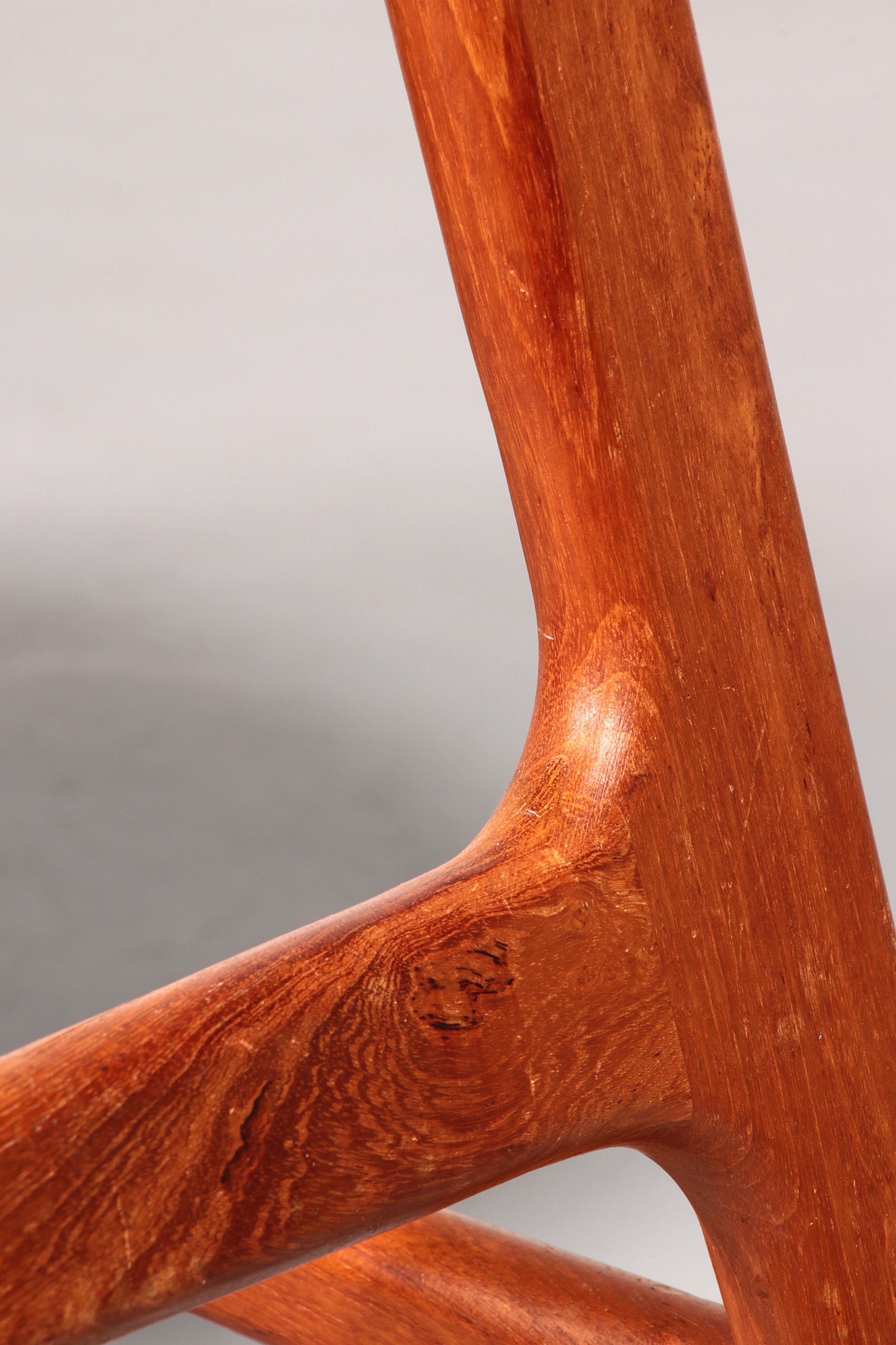 Design Bar Stool in wood and Black Leather by Erik Buch 1960 For Sale 5