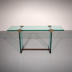 Sidetable Model T30 by Peter Ghyczy - 1970s Design
