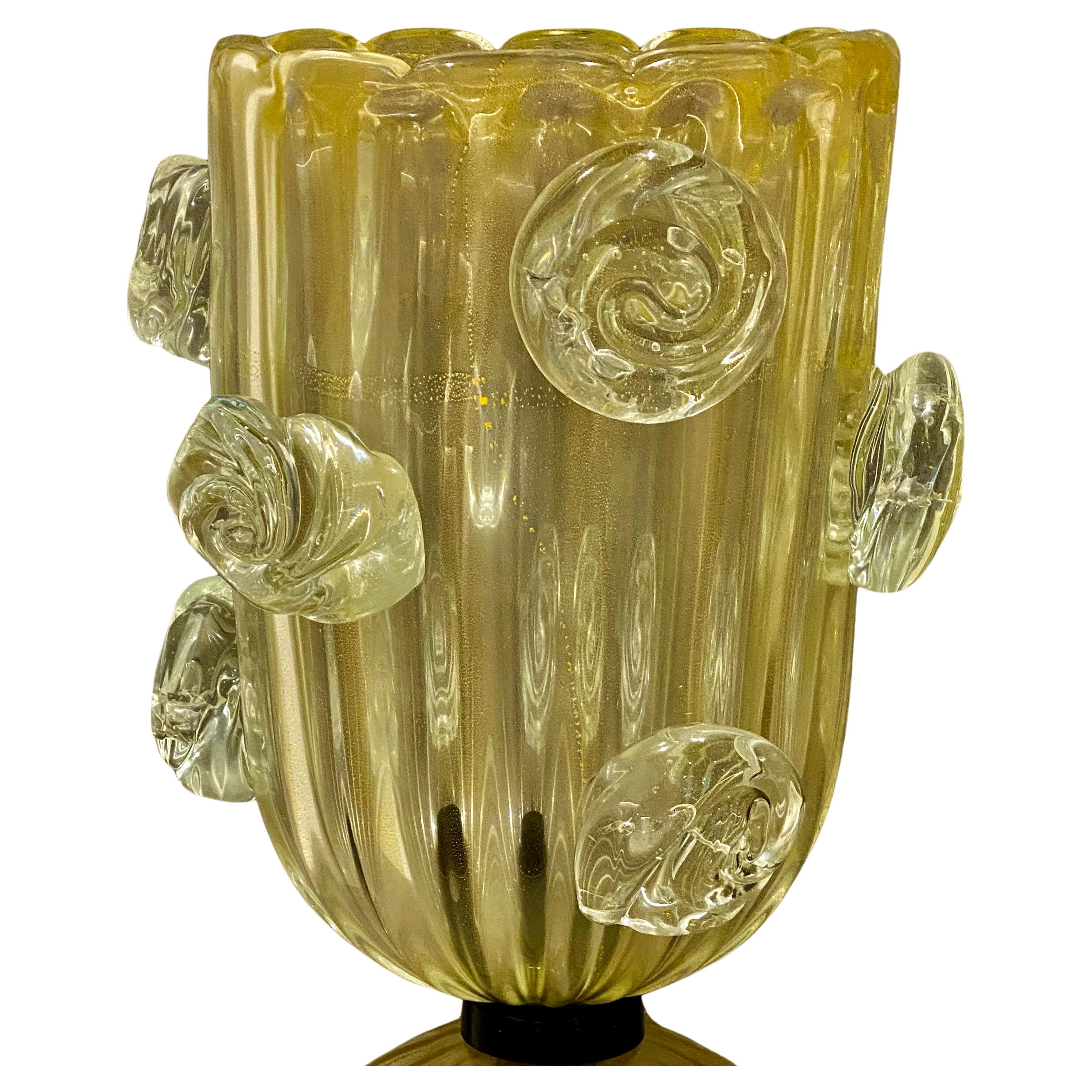 Grande paire de lampes de bureau Barovier & Toso en verre jaune moucheté d'or, milieu du siècle dernier 5