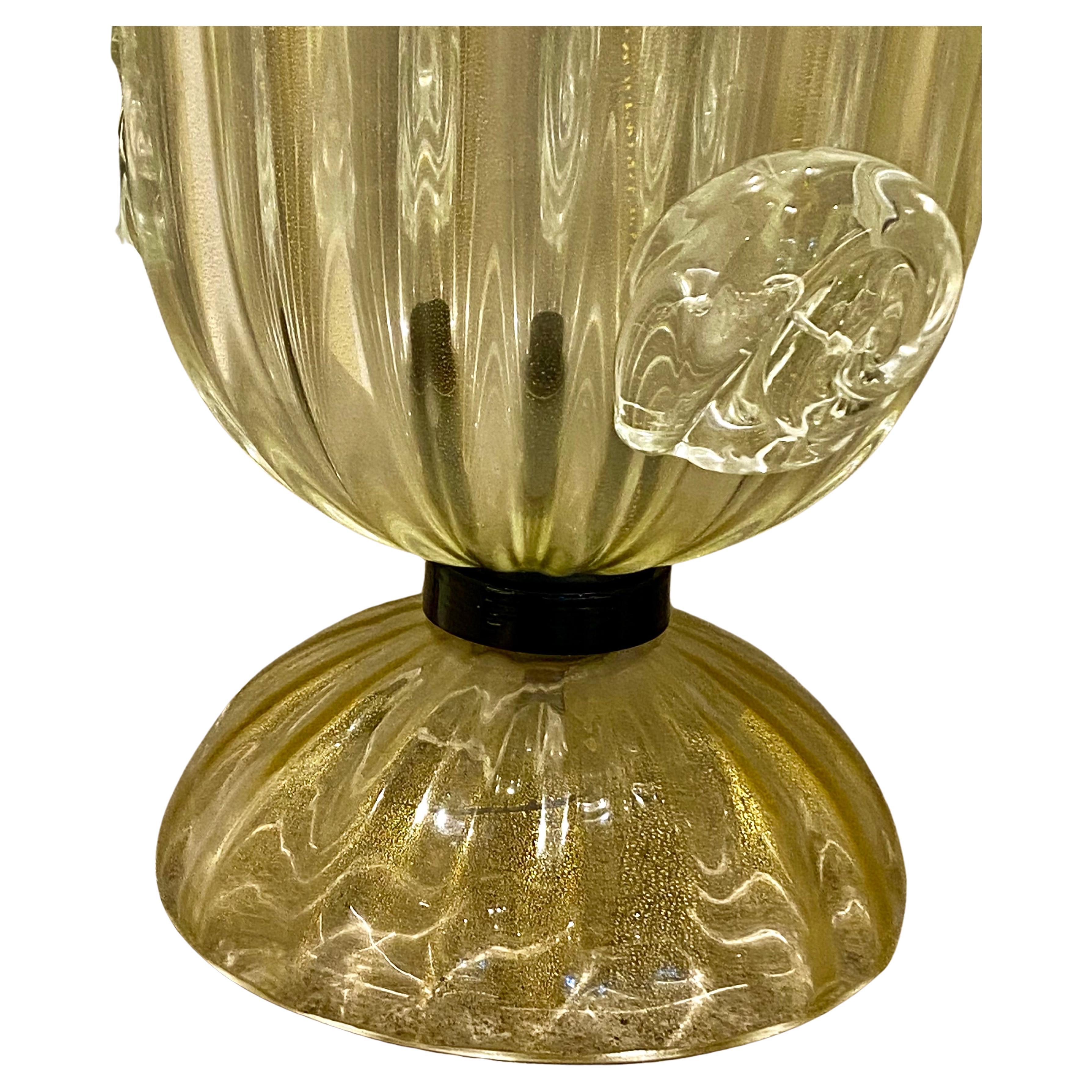 Verre Grande paire de lampes de bureau Barovier & Toso en verre jaune moucheté d'or, milieu du siècle dernier