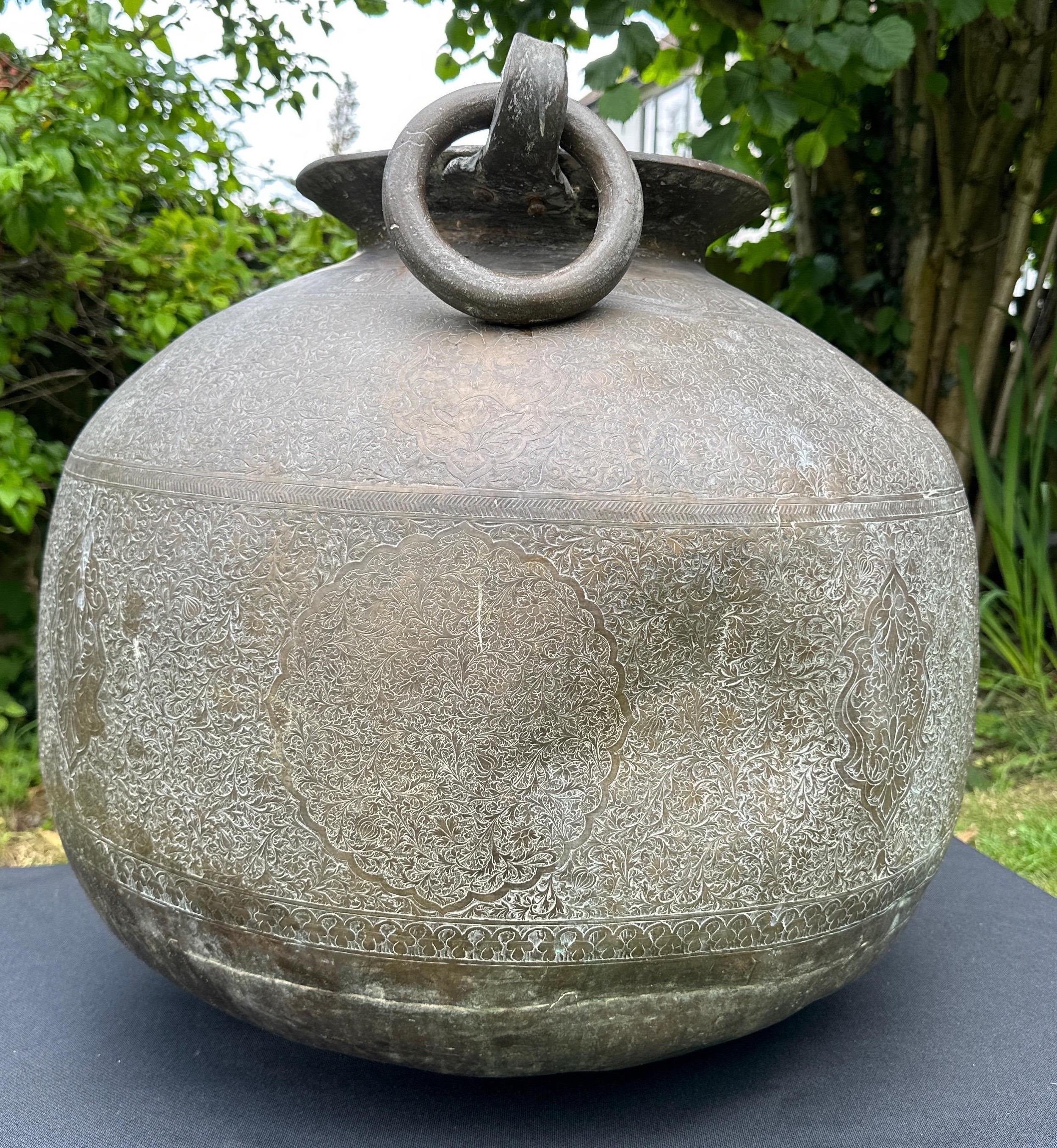 Late 19th Century A large Islamic bronze urn  For Sale