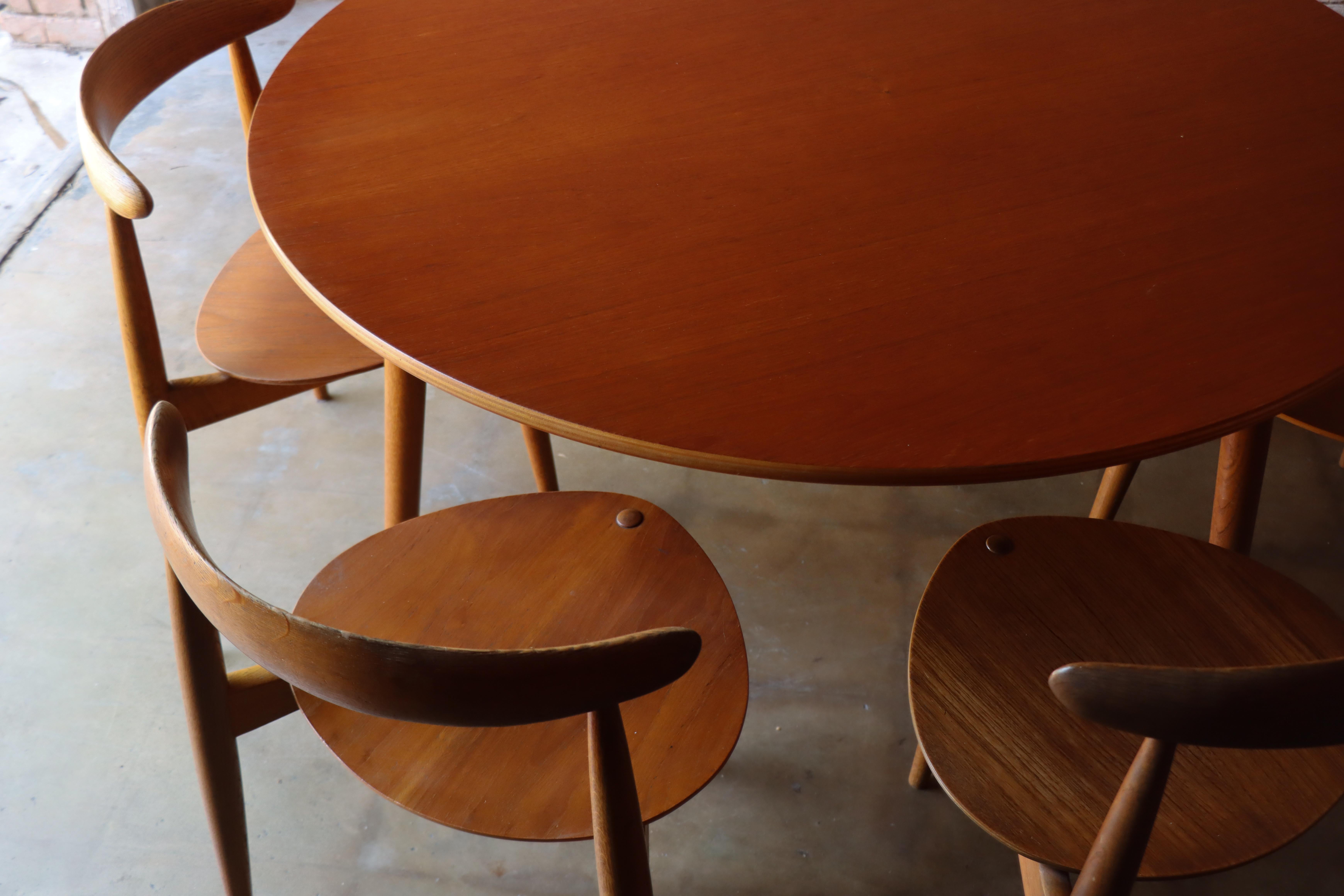 Danish Hans J. Wegner ‘Heart’ Dining Set, Fritz Hansen, Oak & Teak, 1952, FH4602 For Sale
