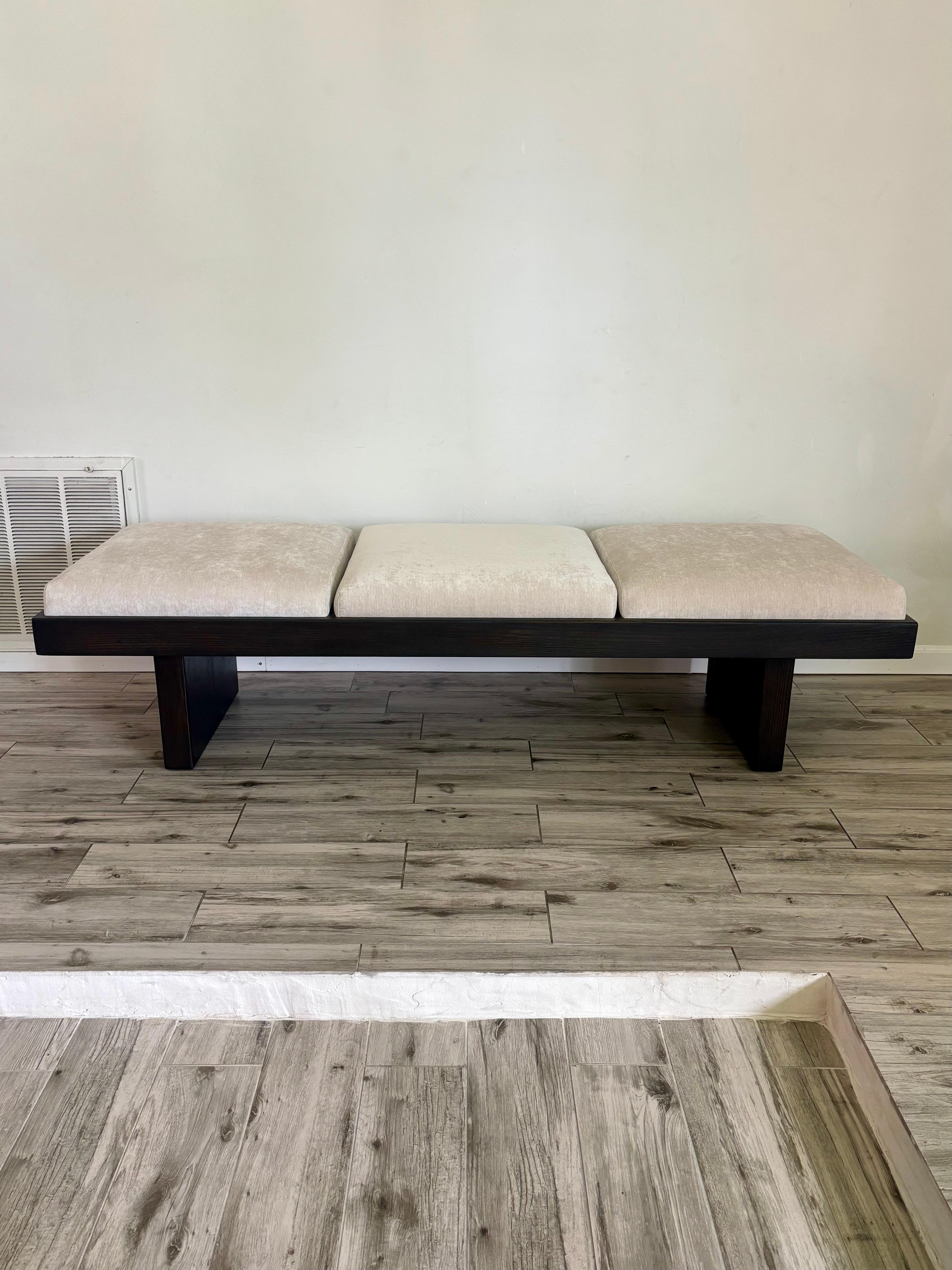 American Harvey Probber “Series 70” Solid Oak Bench, Circa 1940s For Sale